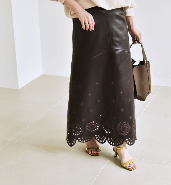 quaranciel「quaranciel: フラワー 刺繍 バック スリット ロング スカート」|スカート|