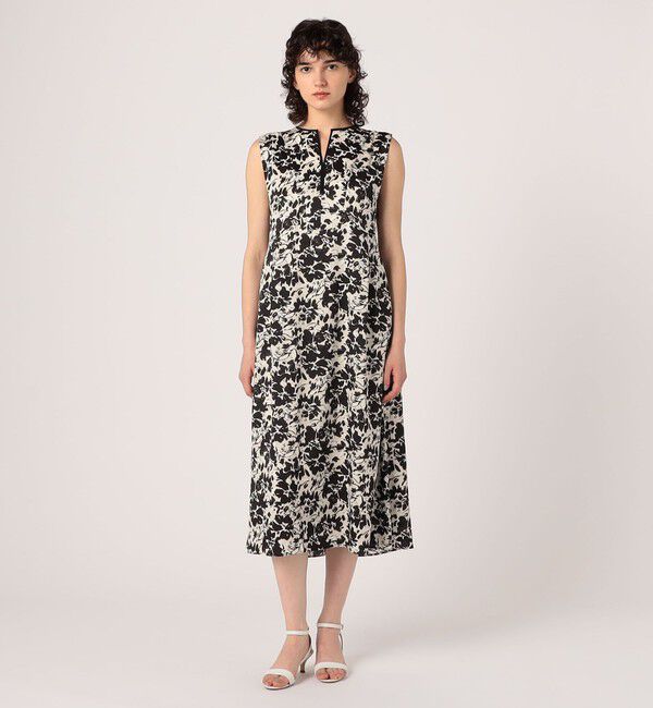 Ballsey「モノクロームフラワープリント スキッパーカラーワンピース」|ワンピース|