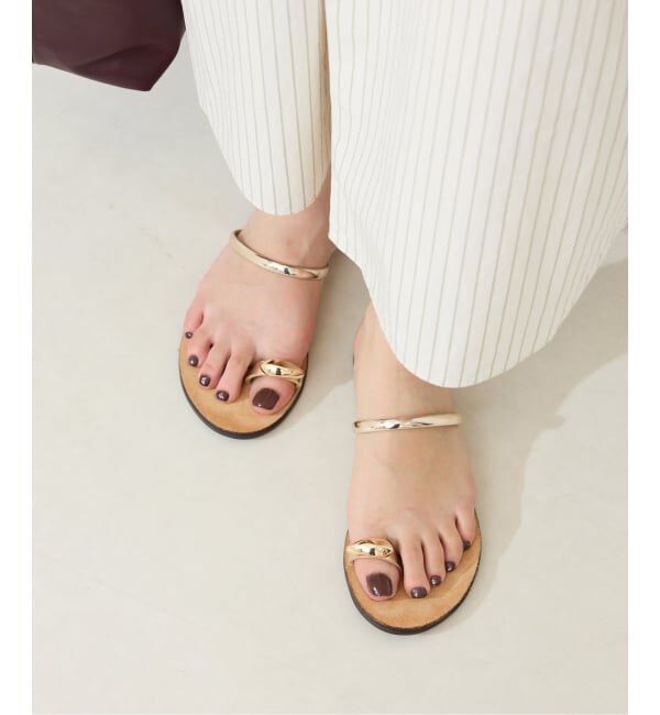 SLOBE IENA「NICOLAS LAINAS/ニコラスライナス SLOBE別注 メタルフラットサンダル」|サンダル|