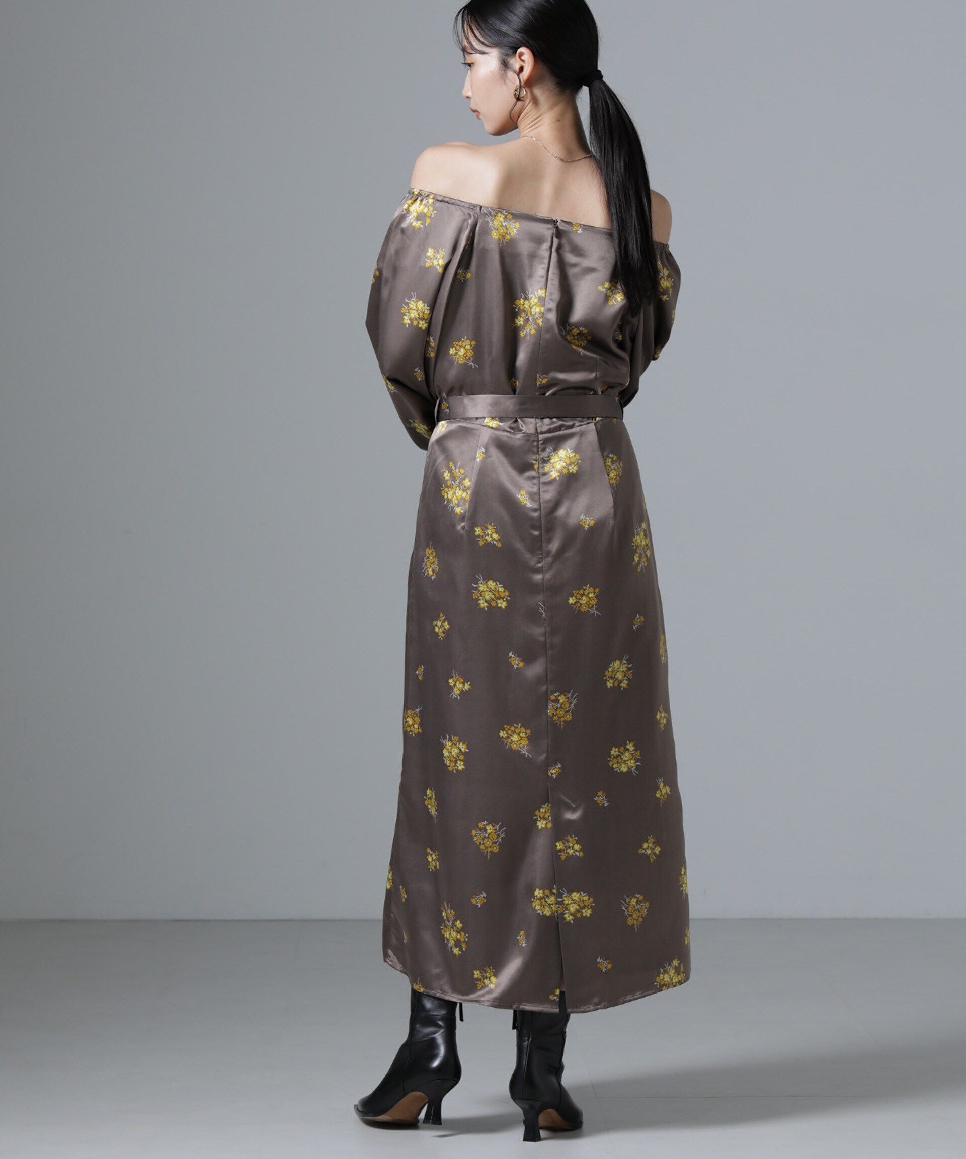 nano･universe「オフショル2WAYフラワープリントワンピース」|ワンピース|