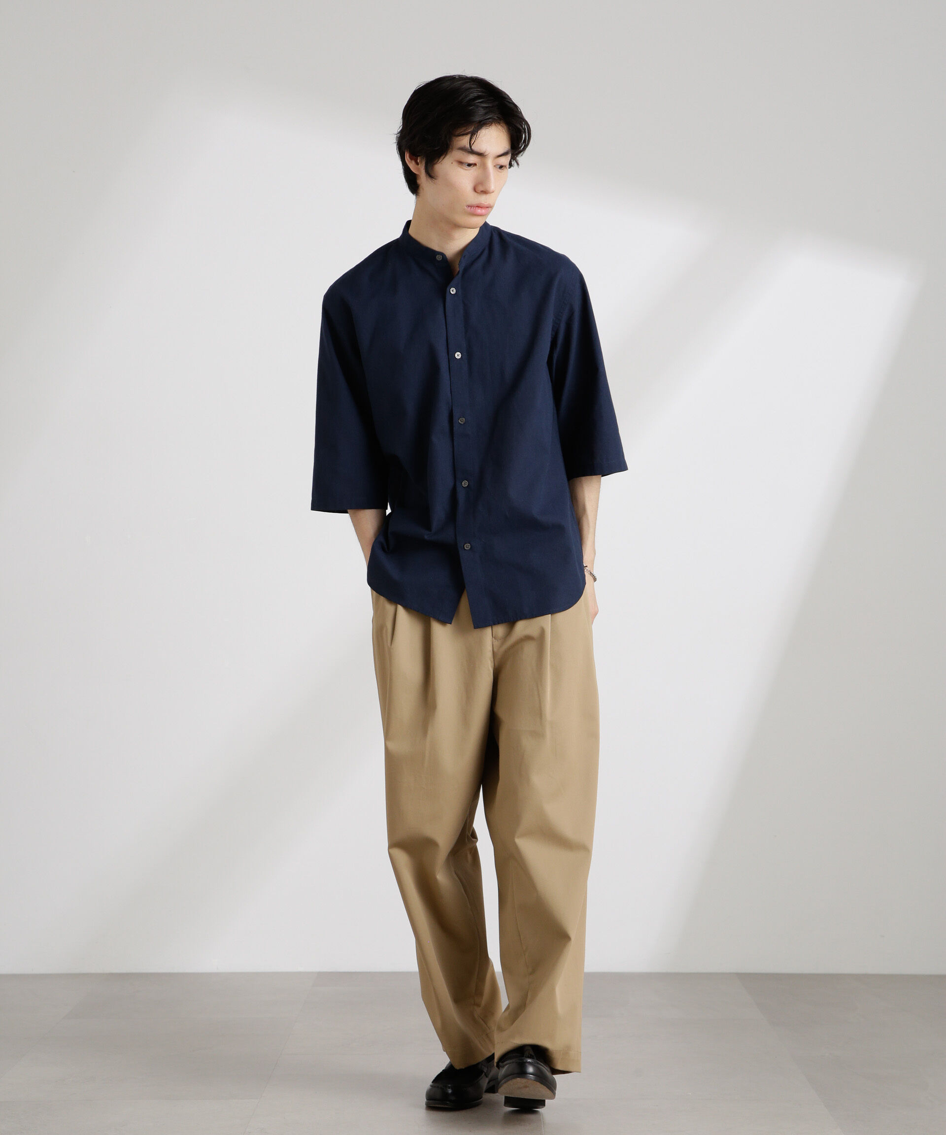 nano･universe「クールマックスリネンバンドカラー7分袖」|シャツ・ブラウス|