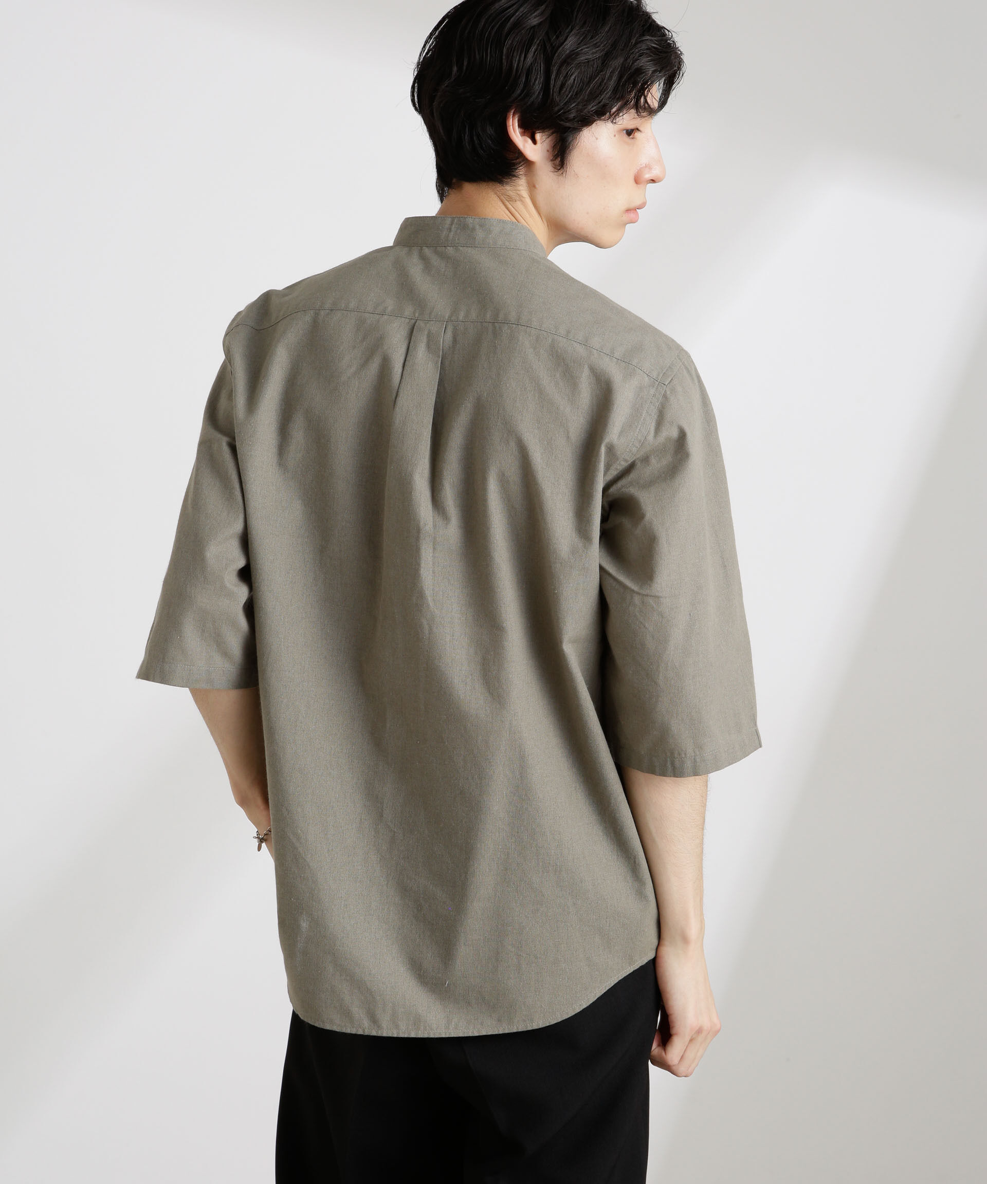 nano･universe「クールマックスリネンバンドカラー7分袖」|シャツ・ブラウス|