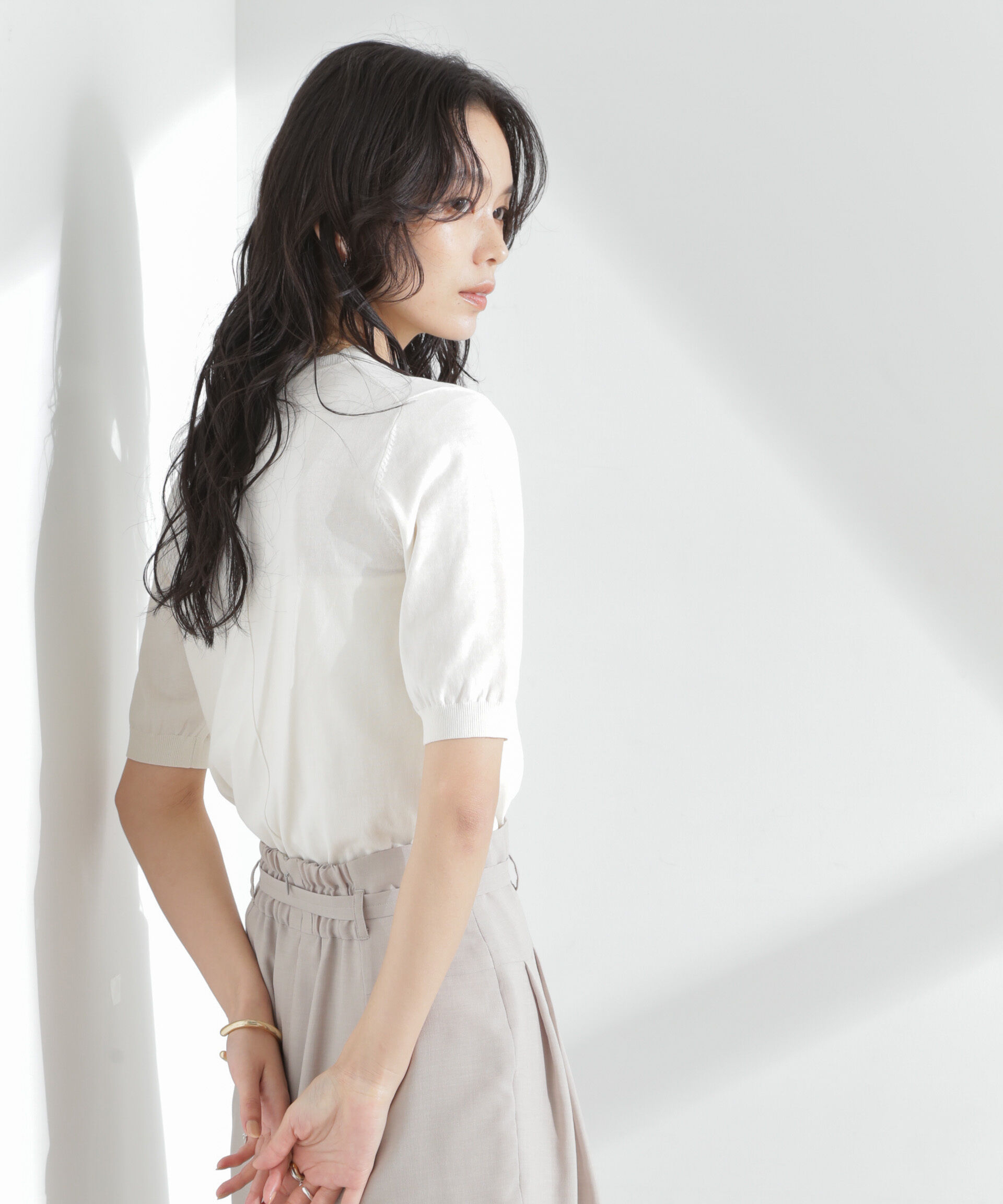 nano･universe「TEKNICO GIZAコットンVネックコンパクトニット」|ニット・セーター|