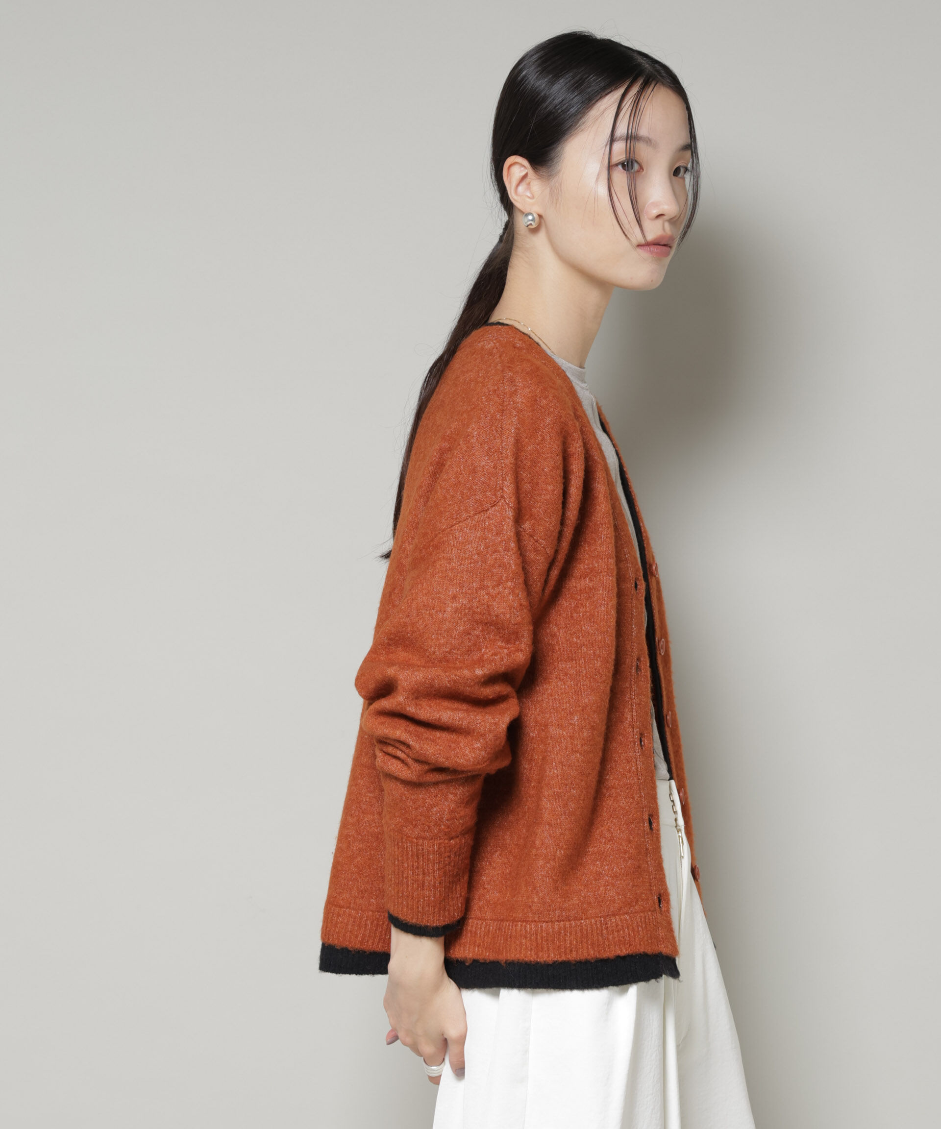 nano･universe「PENNEYS別注TheFOXバイカラーVネックカーディガン」|ニット・セーター|