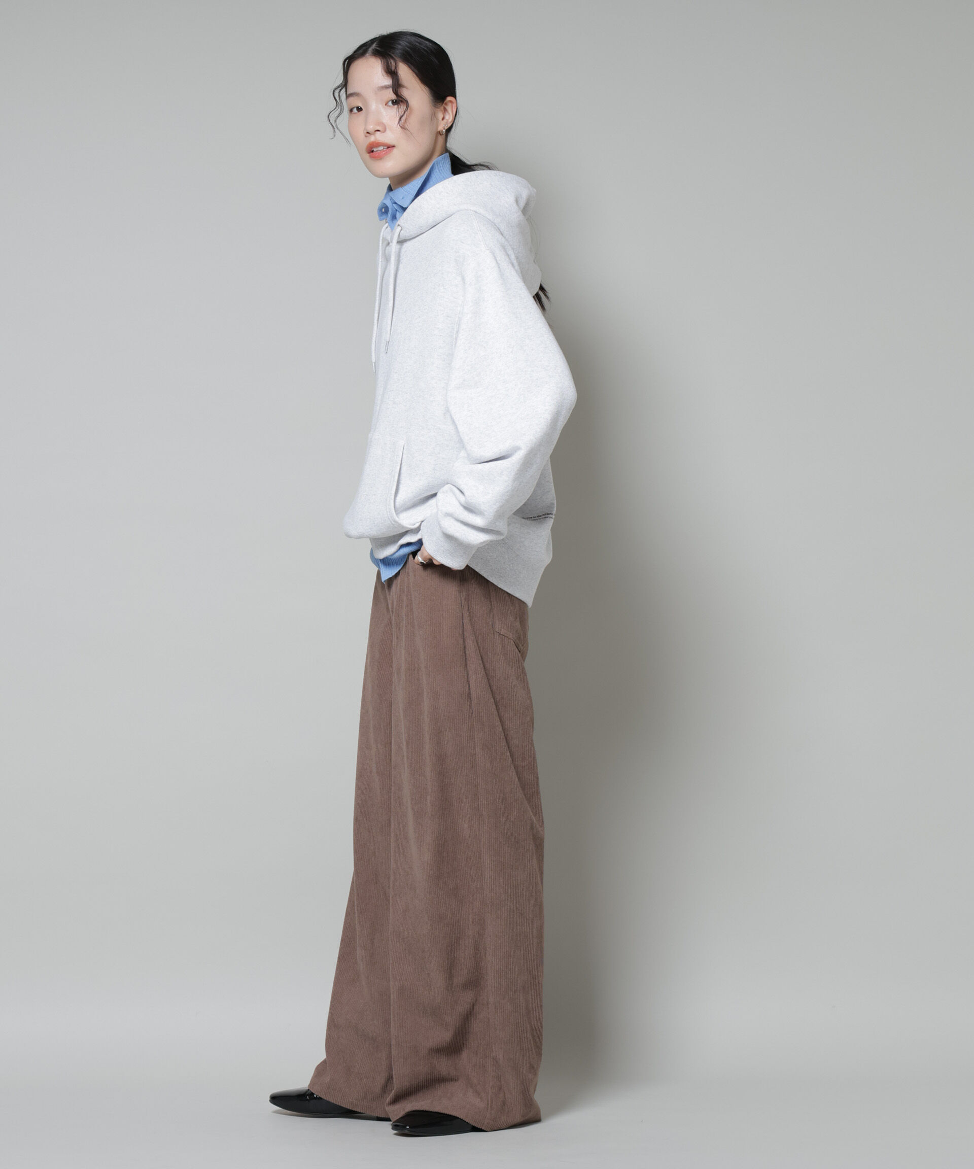 nano･universe「ソフトコーデュロイストレートパンツ」|チノ|