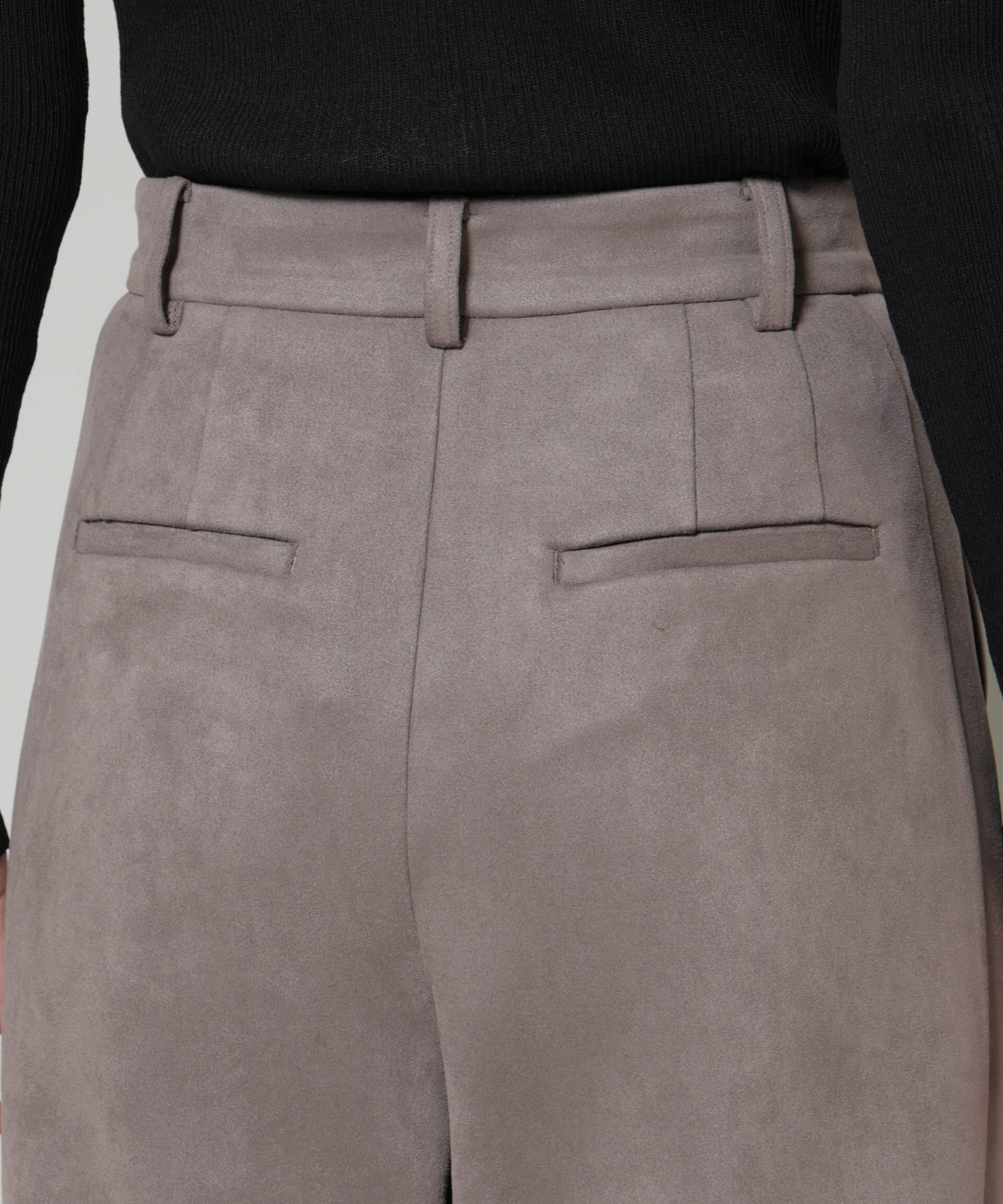 nano･universe「フェイクスエードタックパンツ」|チノ|