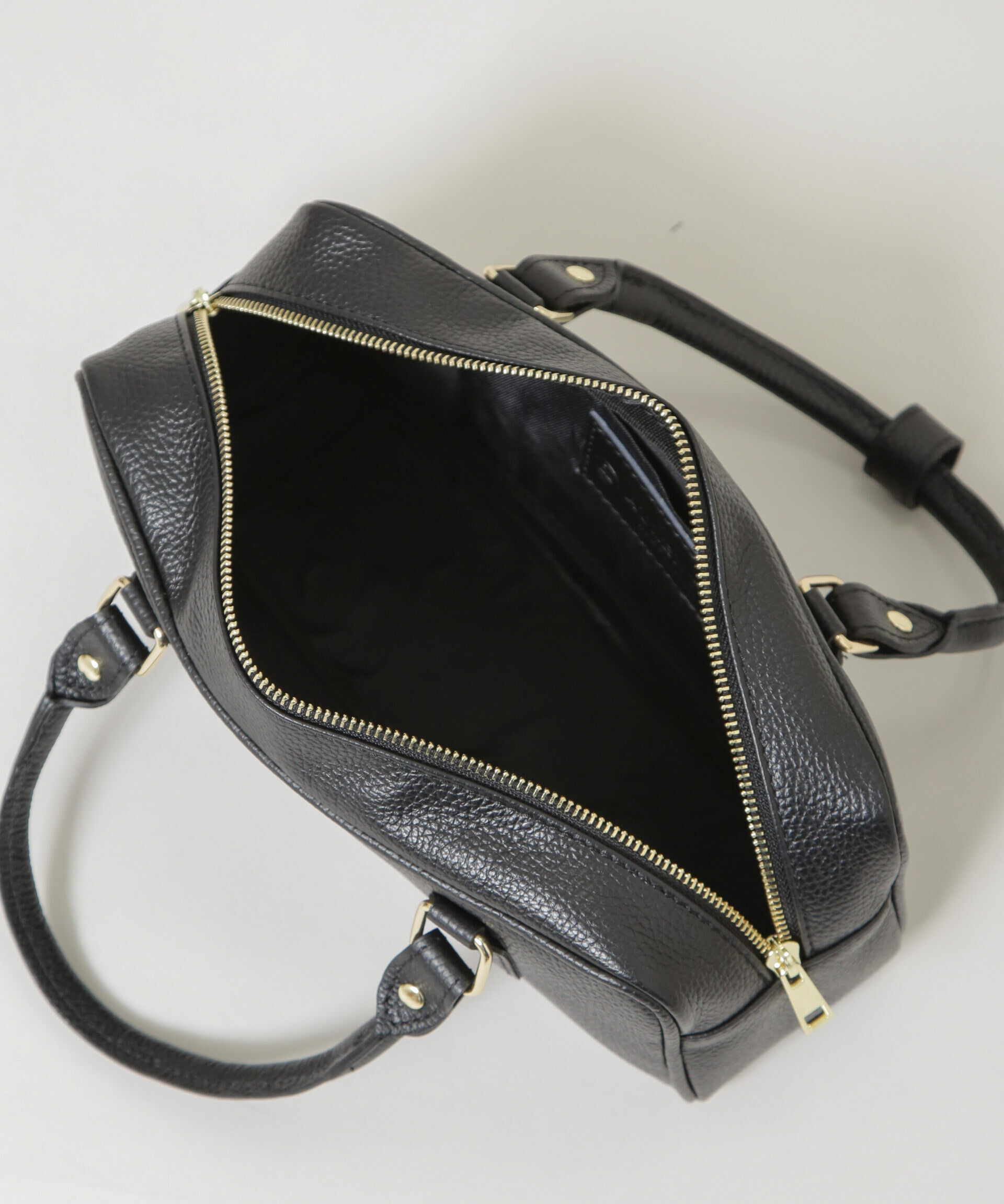 nano･universe「AULENTTI/レザー2WAYスクエアボストン」|ショルダー・メッセンジャー|