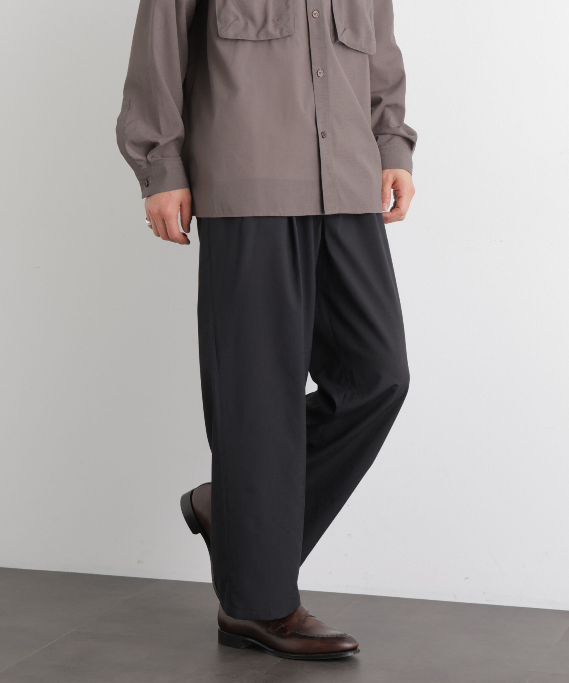 nano･universe「ﾃｸﾆｶﾙﾘﾈﾝﾗｲｸ2ﾀｯｸｲｰｼﾞｰｽﾗｯｸｽ/吸水速乾･接触冷  」|チノ|ブラック