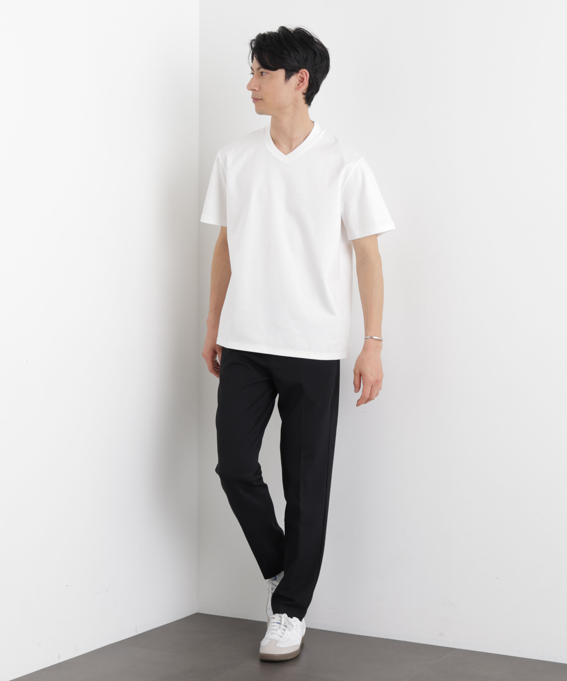 nano･universe「ジャケT(R)プレミアム Vネック 半袖」|Tシャツ・カットソー|