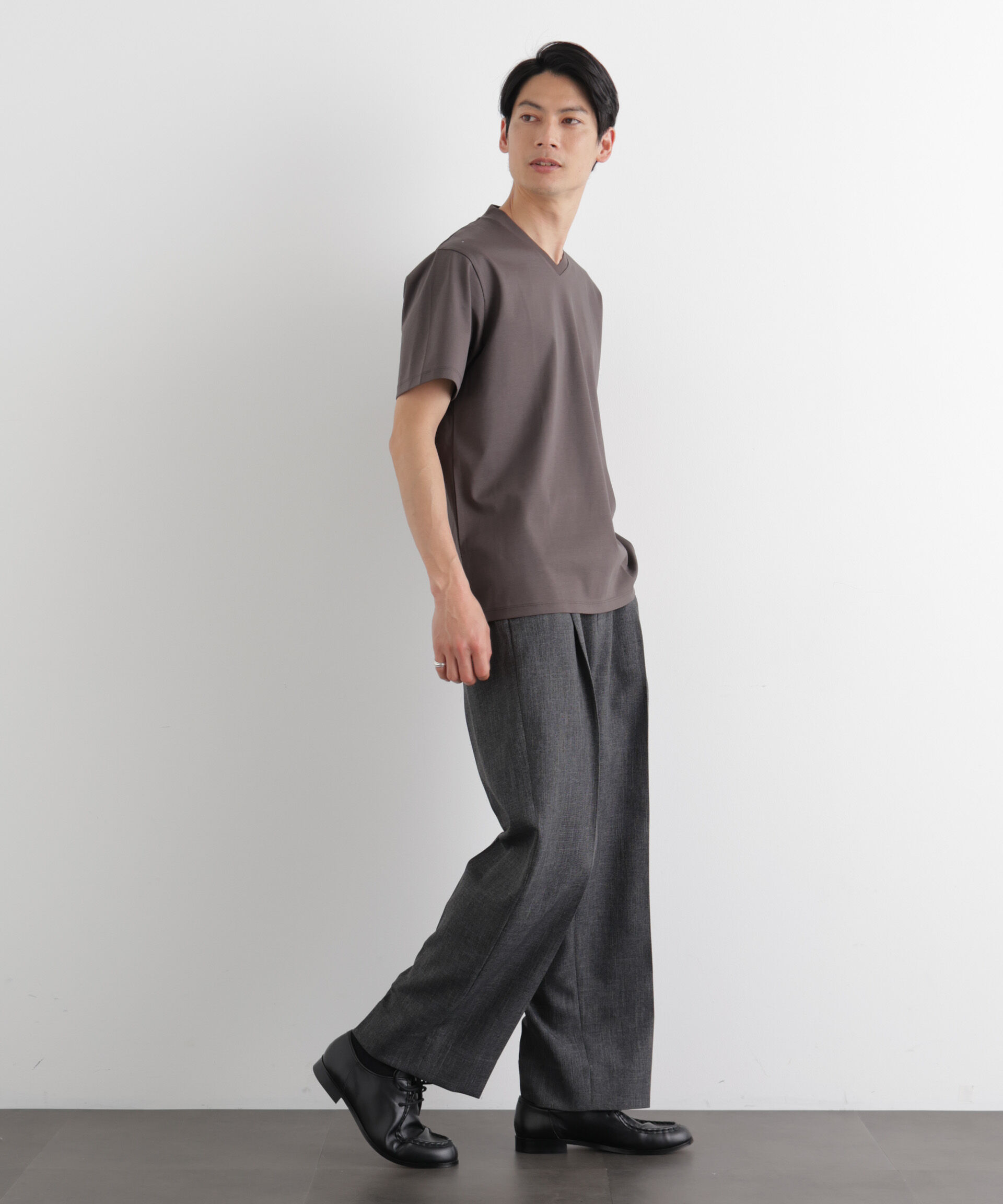 nano･universe「ジャケT(R)プレミアム Vネック 半袖」|Tシャツ・カットソー|