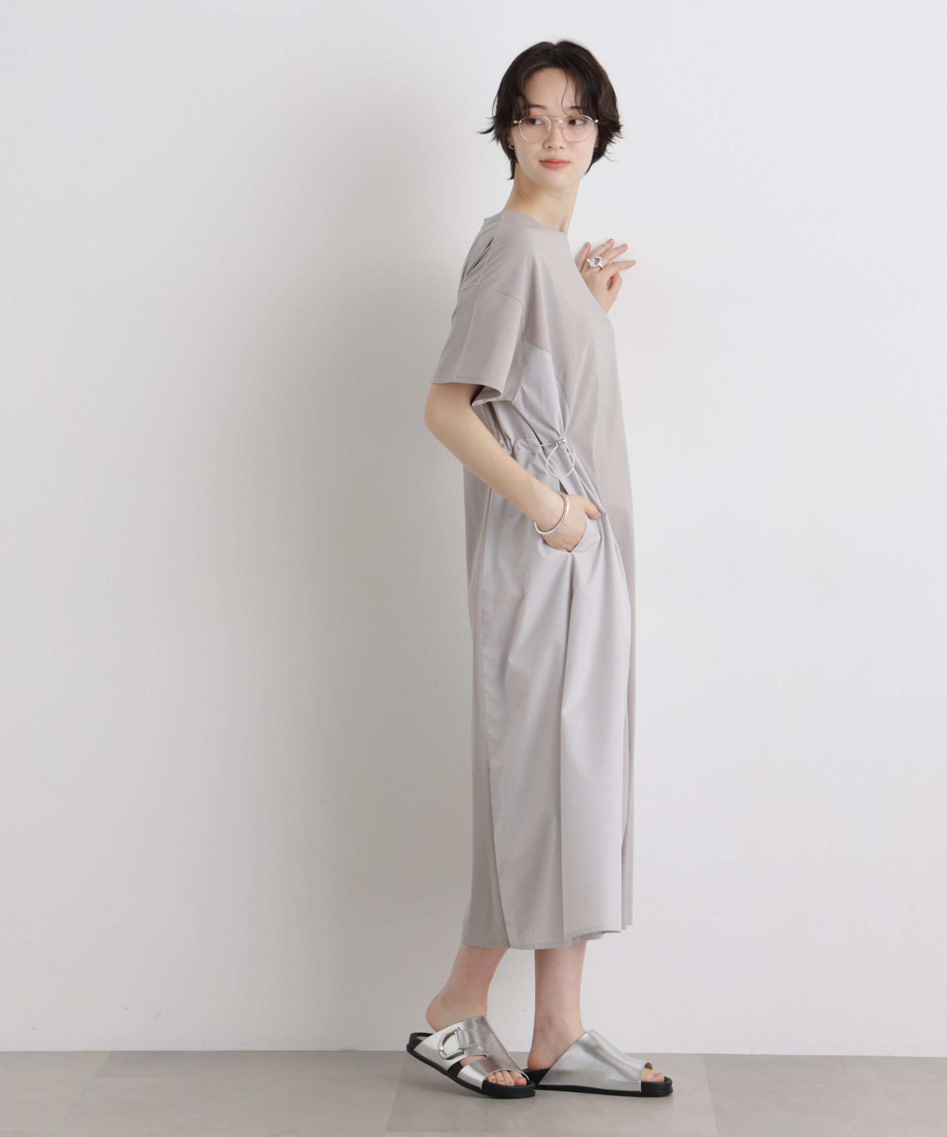 nano･universe「サイドバイカラーギャザー布帛コンビカットワンピース」|ワンピース|