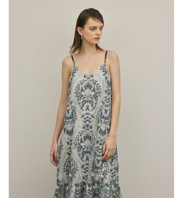 GRACE CONTINENTAL「オーナメントembワンピース」|ワンピース|