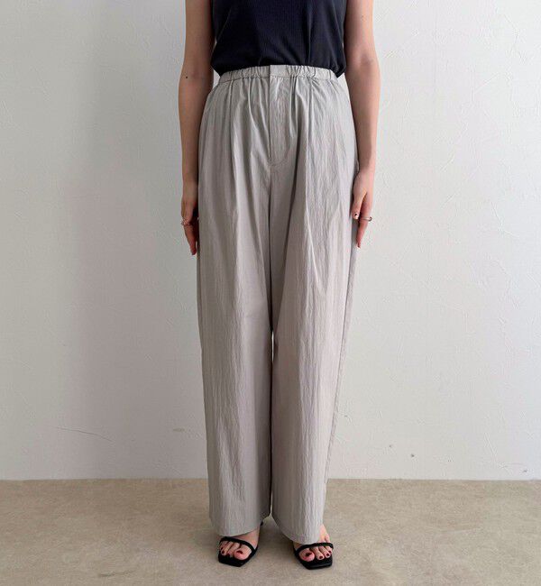 fredy emue「コットンナイロンタックギャザーパンツ」|チノ|
