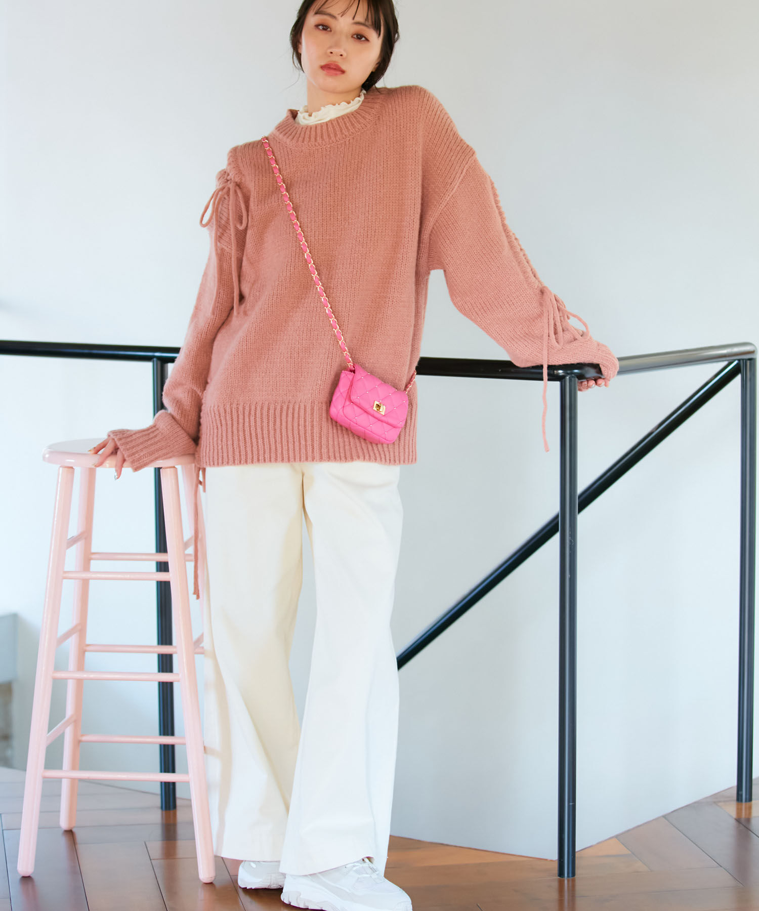 VIS「ミニスタッズチェーンショルダーバッグ」|ショルダー・メッセンジャー|