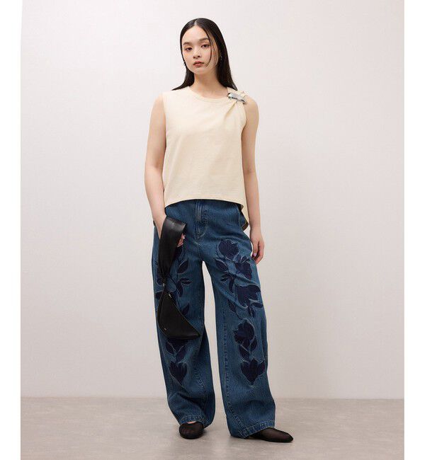 ADAM ET ROPE'「ブローチ付ノースリーブトップス」|タンクトップ|