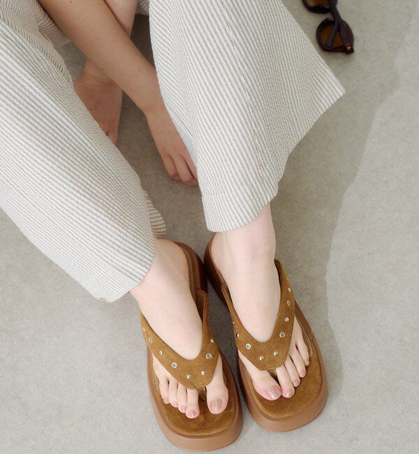  「スタッズスエードトングサンダル」|その他|