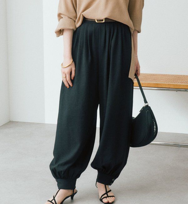  「【鮮度抜群/防シワ性/紫外線防止/今期注目シルエット】リネンライクアラジンパンツ」|チノ|ブラック