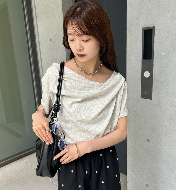  「26SSオフショルTシャツ」|Tシャツ・カットソー|