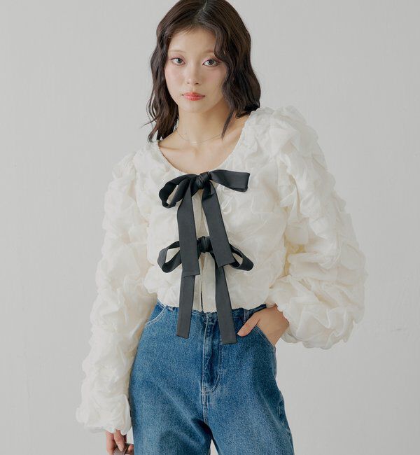  「【SALON by Chico】前後2wayフロントリボンポコポコブラウス」|シャツ・ブラウス|