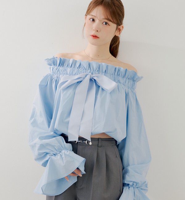  「【SALON by Chico】2wayスタンドフリルブラウス」|シャツ・ブラウス|