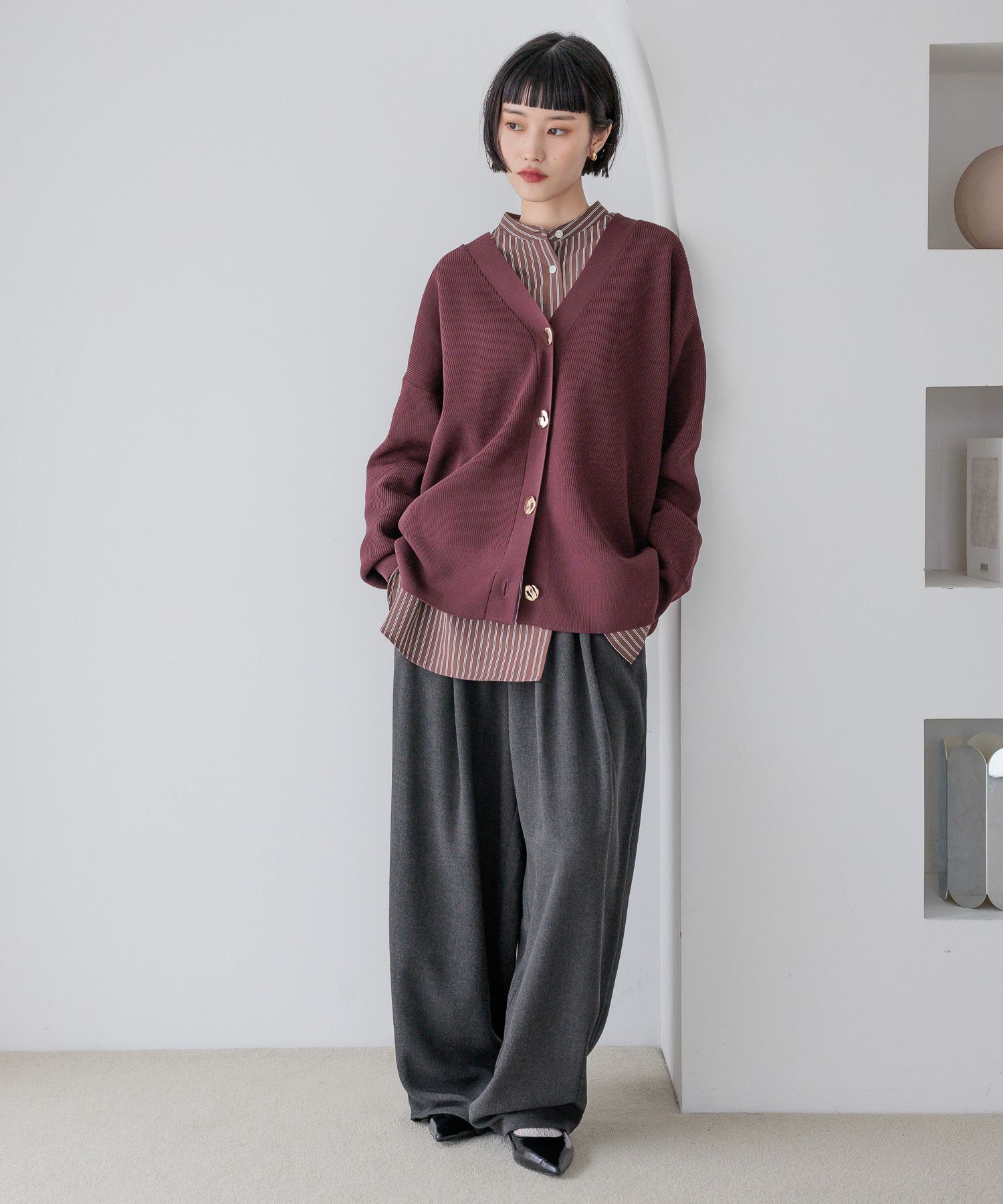 LOWRYS FARM「デコボタンＢＩＧＶカーディガン」|ニット・セーター|