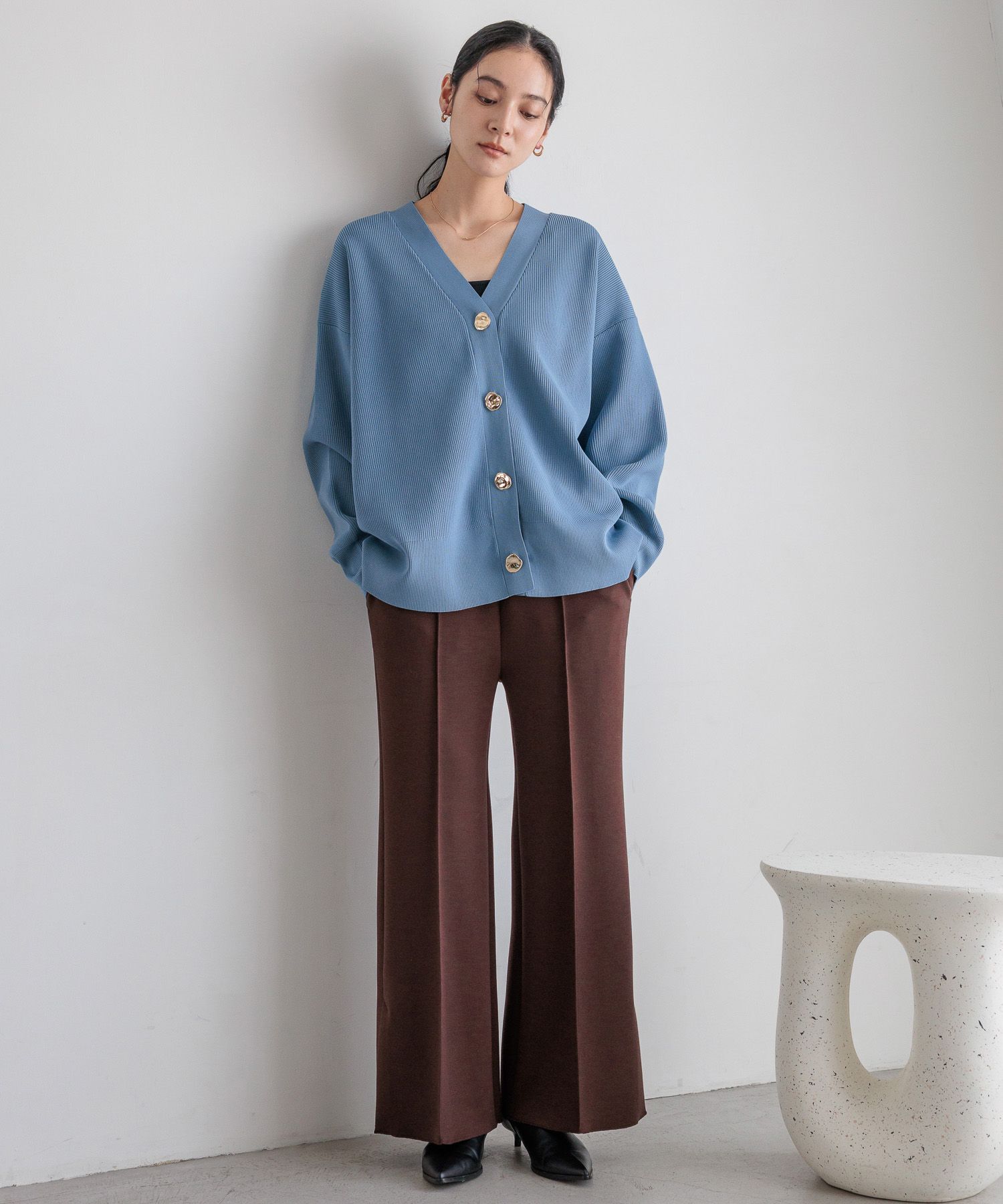 LOWRYS FARM「デコボタンＢＩＧＶカーディガン」|ニット・セーター|