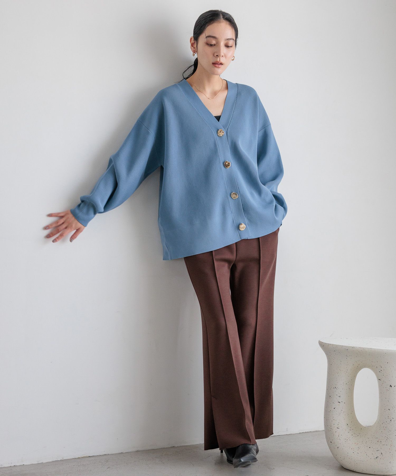 LOWRYS FARM「デコボタンＢＩＧＶカーディガン」|ニット・セーター|