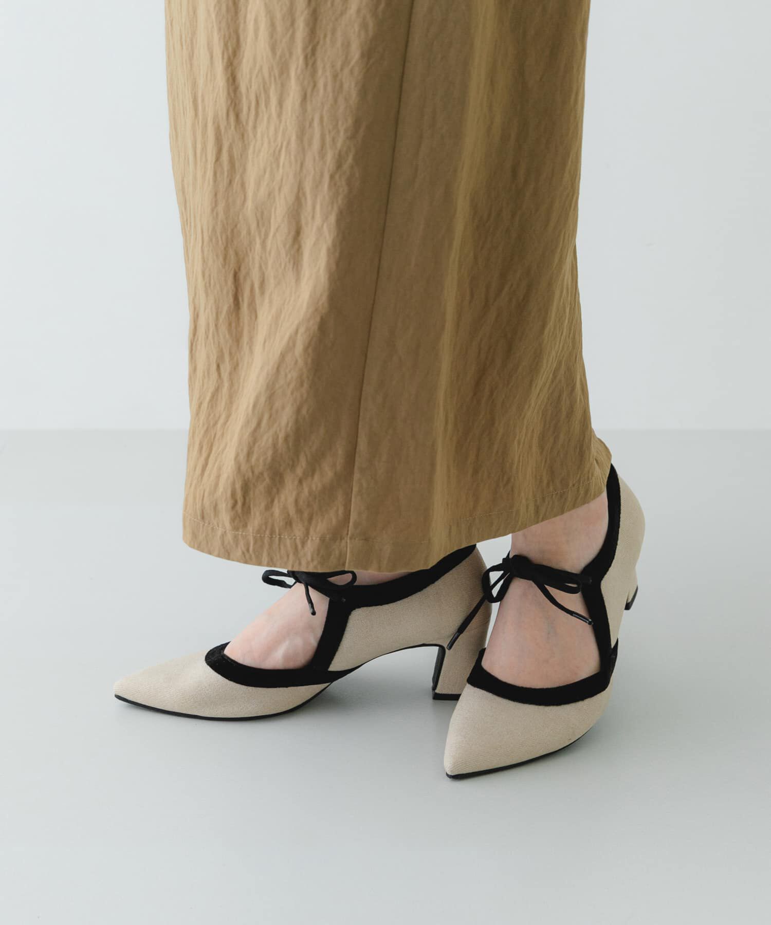 RODE SKO「『MADE IN JAPAN』チャンキーヒールリボンパンプス」|パンプス|