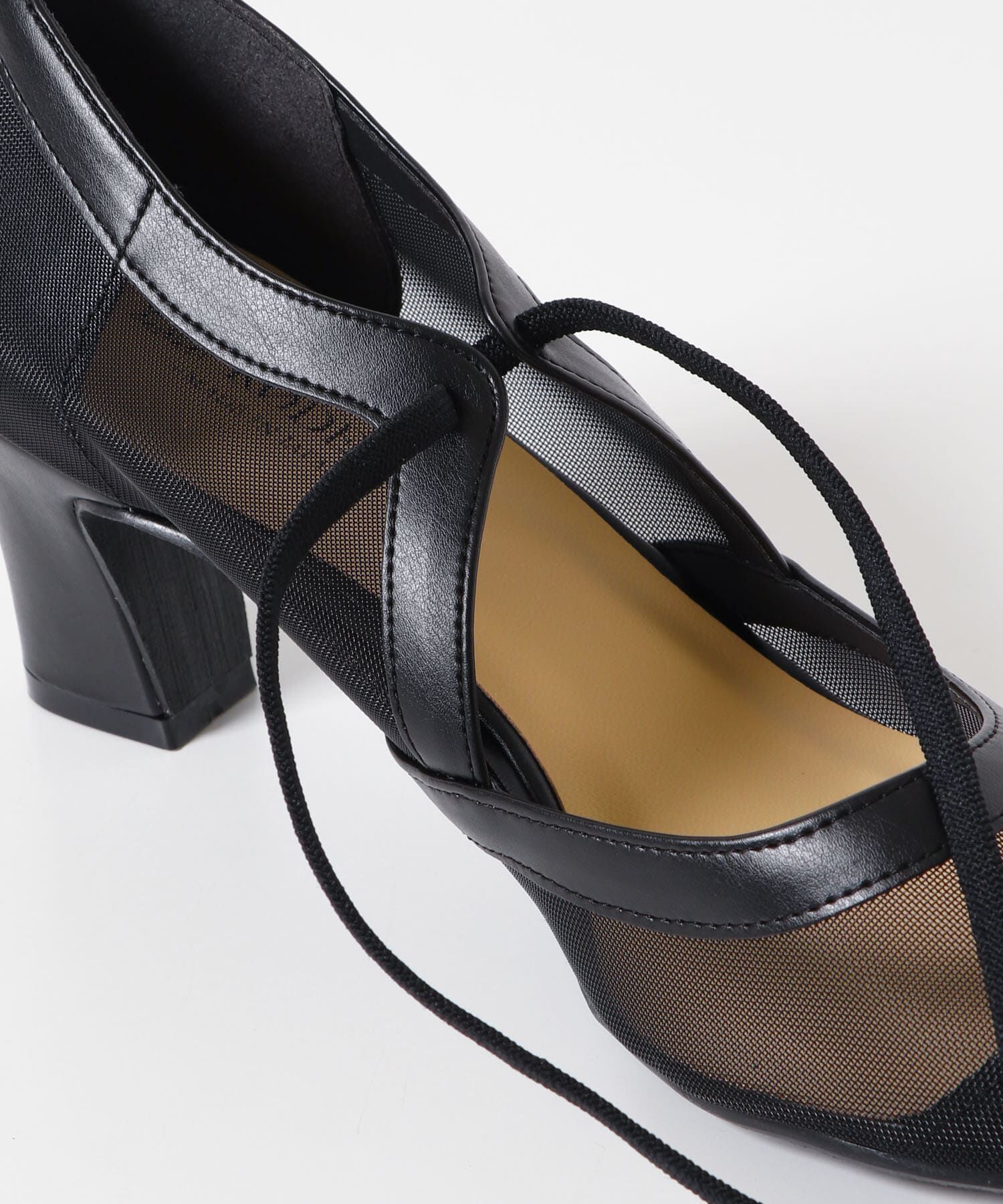 RODE SKO「『MADE IN JAPAN』チャンキーヒールリボンパンプス」|パンプス|