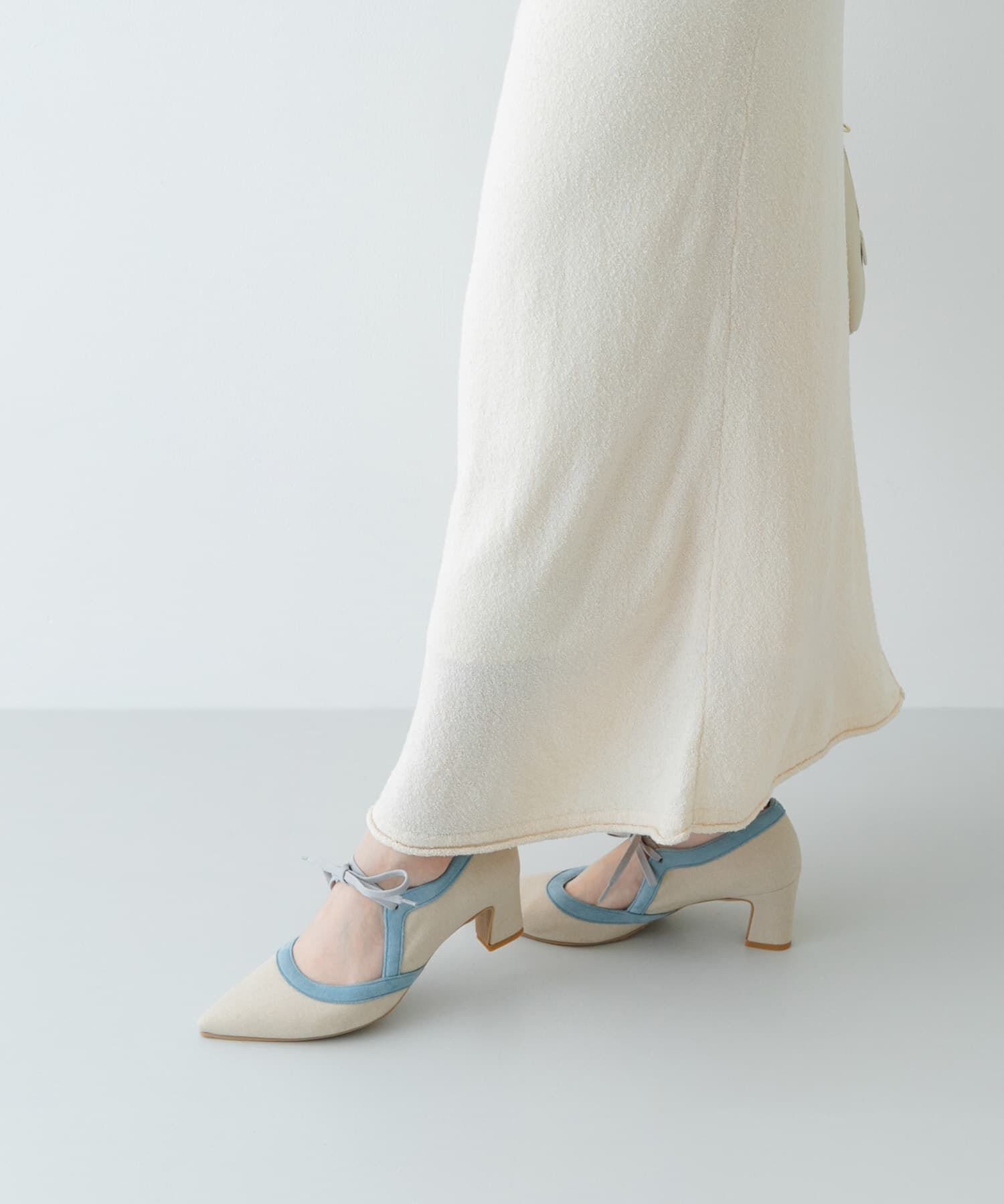 RODE SKO「『MADE IN JAPAN』チャンキーヒールリボンパンプス」|パンプス|