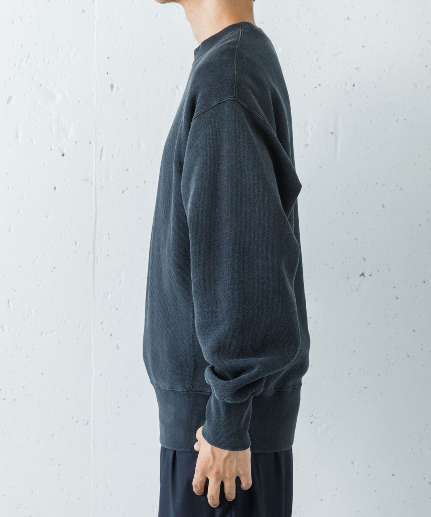 URBAN RESEARCH「『別注』CHAMPION&times;URBAN RESEARCH　SNOW POWDER WASH CREW-NECK」|スウェット・ジャージ|