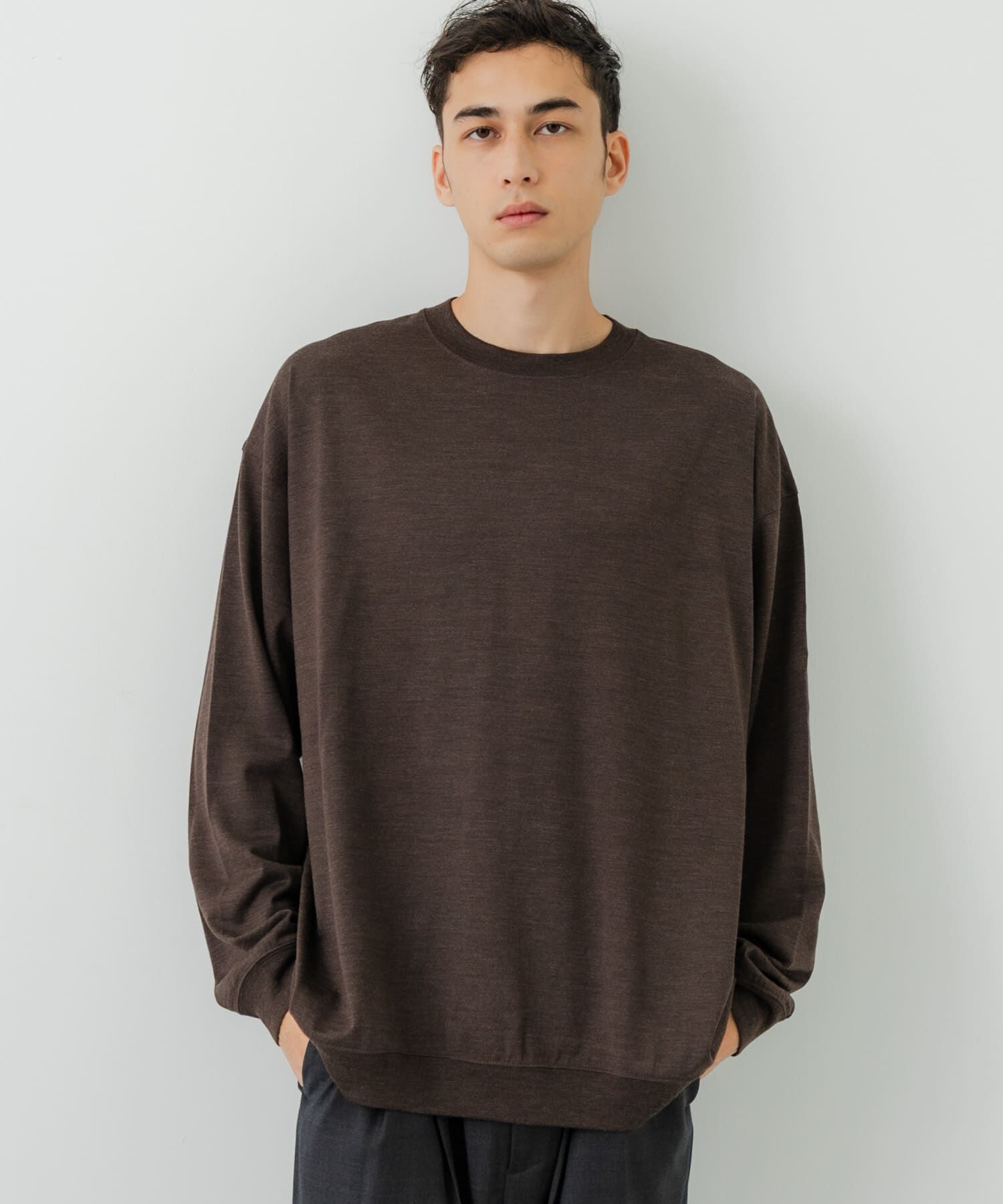 URBAN RESEARCH「new basic　WASHABLE MERINO WOOL CREW-NECK」|ニット・セーター|