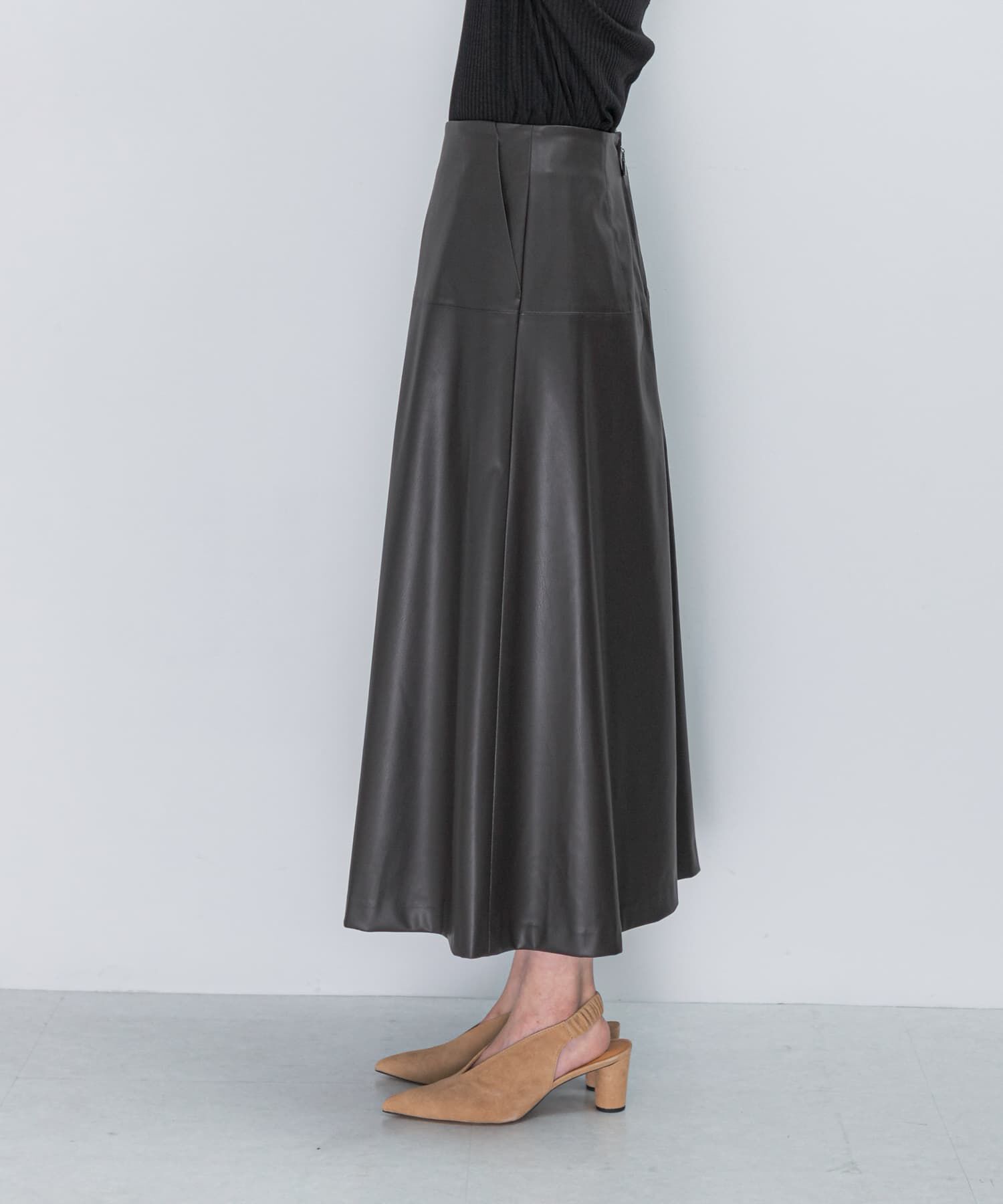 URBAN RESEARCH ROSSO「バックジップフレアスカート」|スカート|