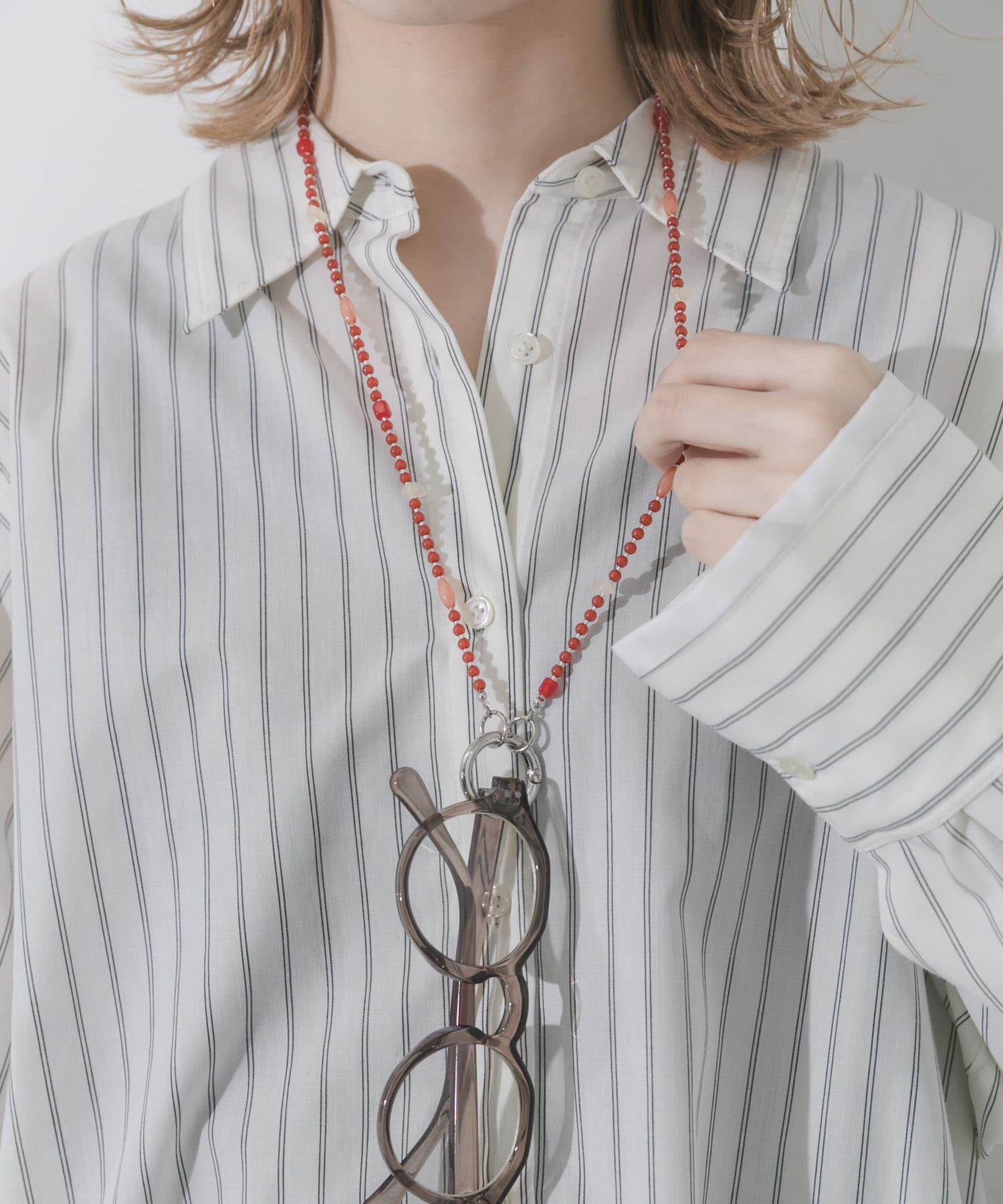 SMELLY「マルチビーズメガネホルダー」|メガネ|