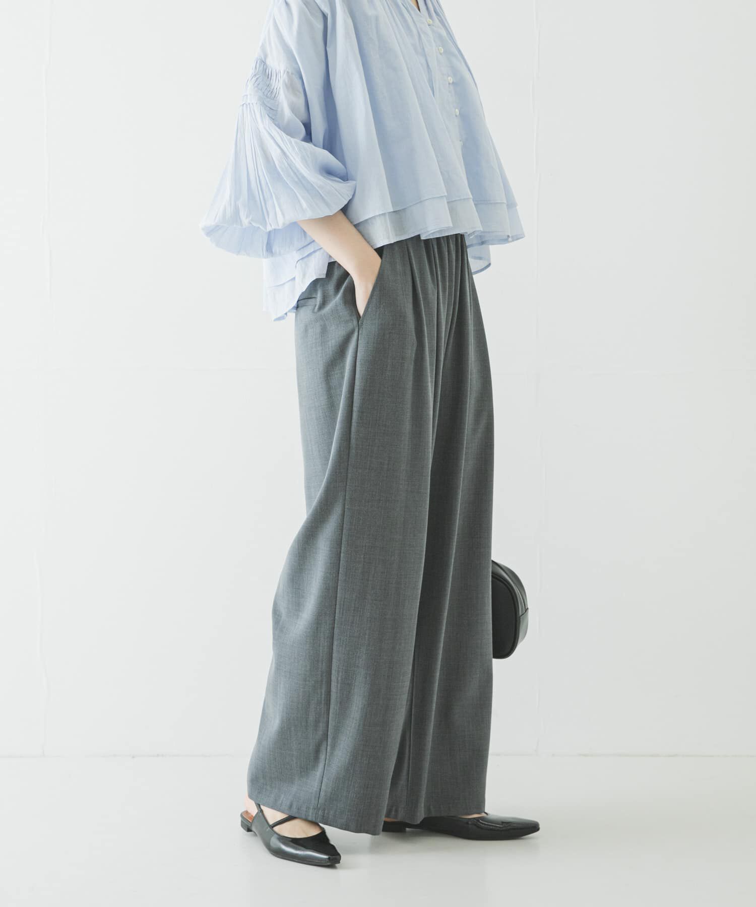 URBAN RESEARCH「『3サイズ展開』『イージーケア』タックギャザーストレートパンツ」|その他|