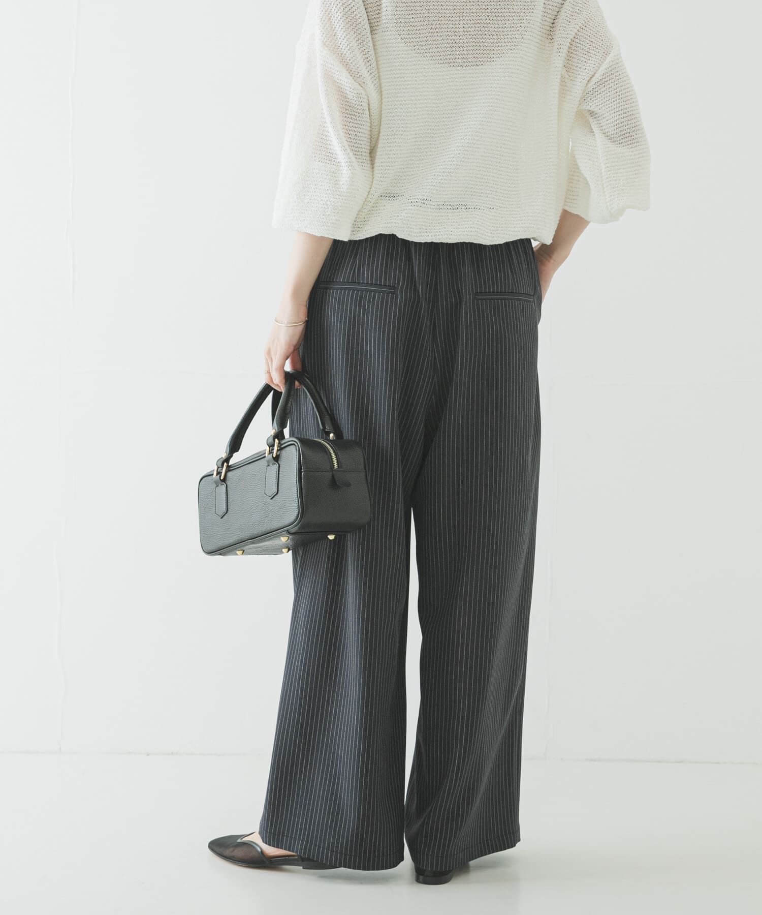 URBAN RESEARCH「『3サイズ展開』『イージーケア』タックギャザーストレートパンツ」|その他|