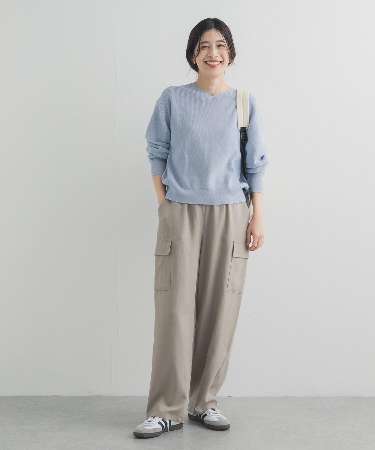 URBAN RESEARCH DOORS「コットン畦Vネックニット」|ニット・セーター|