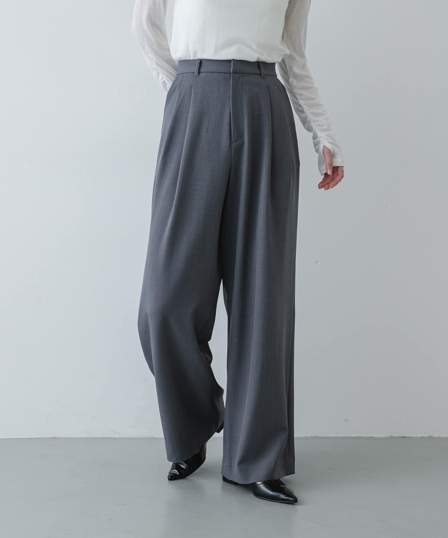 SENSE OF PLACE by URBAN RESEARCH「『イージーケア/速乾/UVカット/接触冷感』ツータックルーズスラックス」|その他|グレー