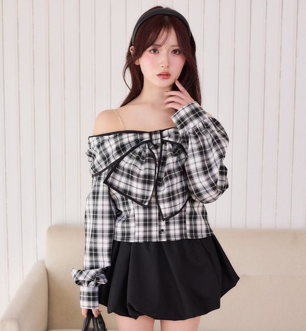  「肩ビジューリボンオフショルブラウス」|シャツ・ブラウス|