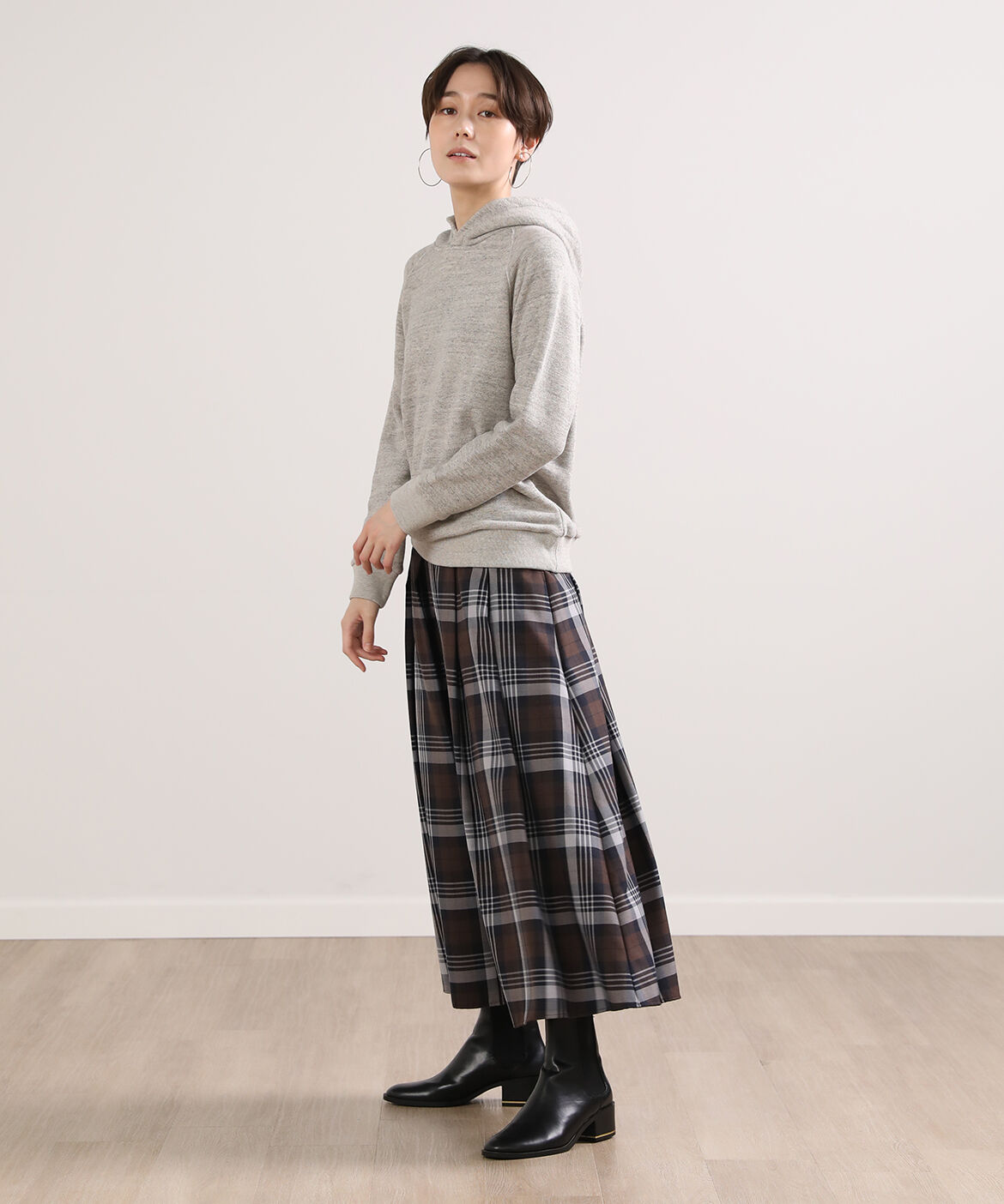 DAY by DAY it&rsquo;s international「プルオーバーパーカー《吊り裏毛》」|パーカー|