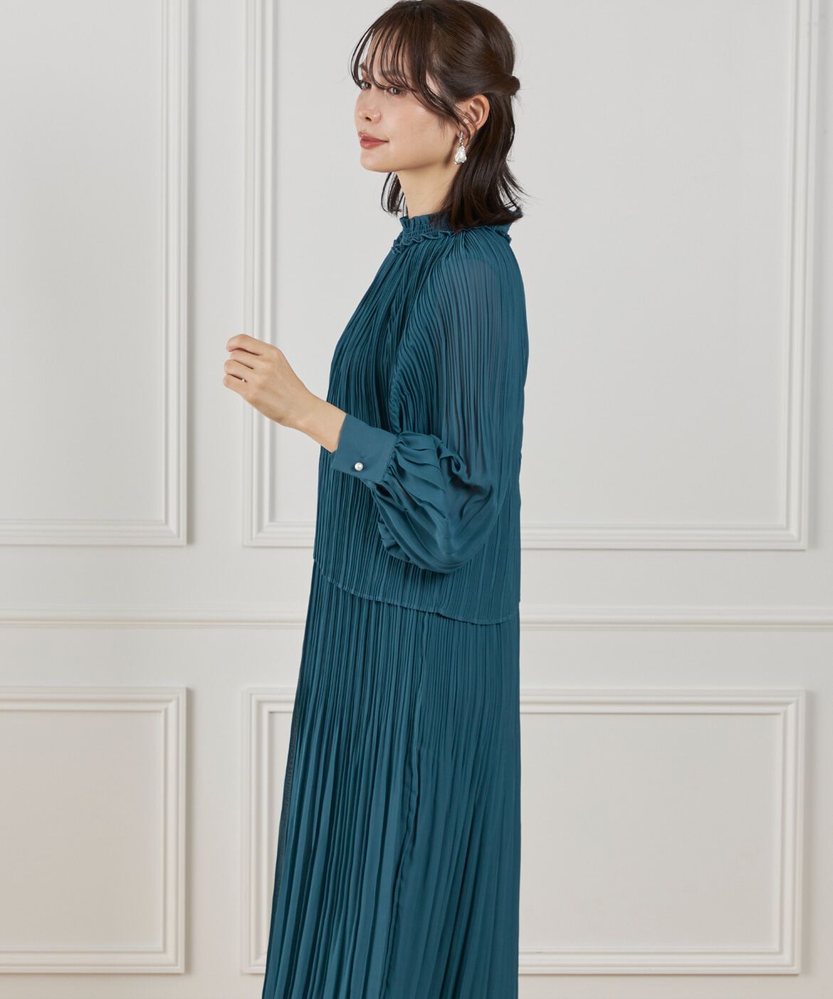 ef-de Black「シフォンプリーツワンピース」|ワンピース|