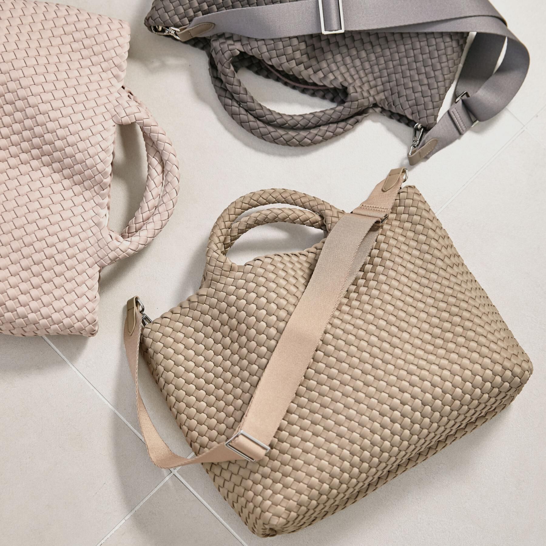 UNTITLED「【古畑星夏さん着用/定番人気】ボンディングメッシュトート」|トートバッグ|