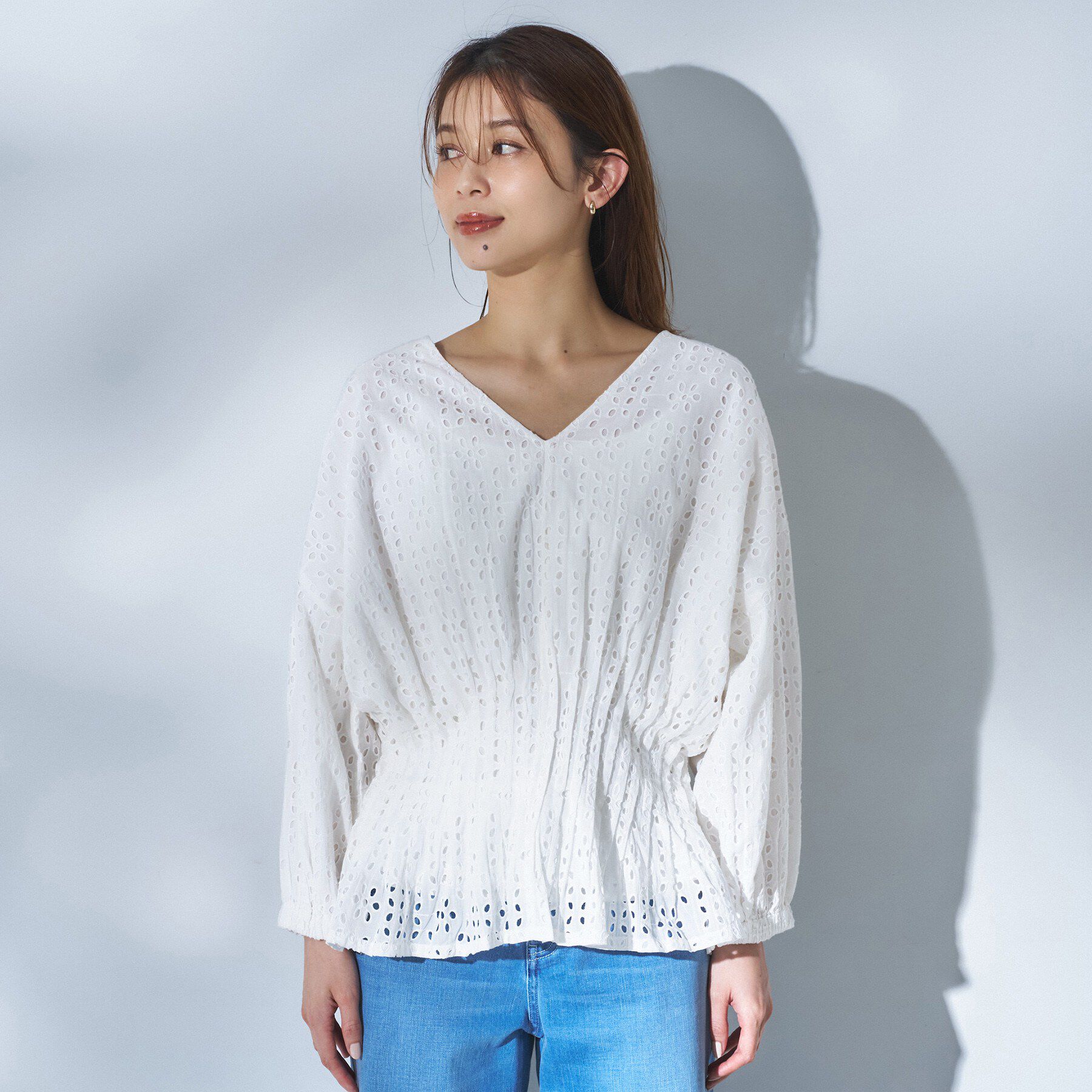 UNTITLED「【Audrey and John Wad】ウエストシャーリングブラウス」|シャツ・ブラウス|