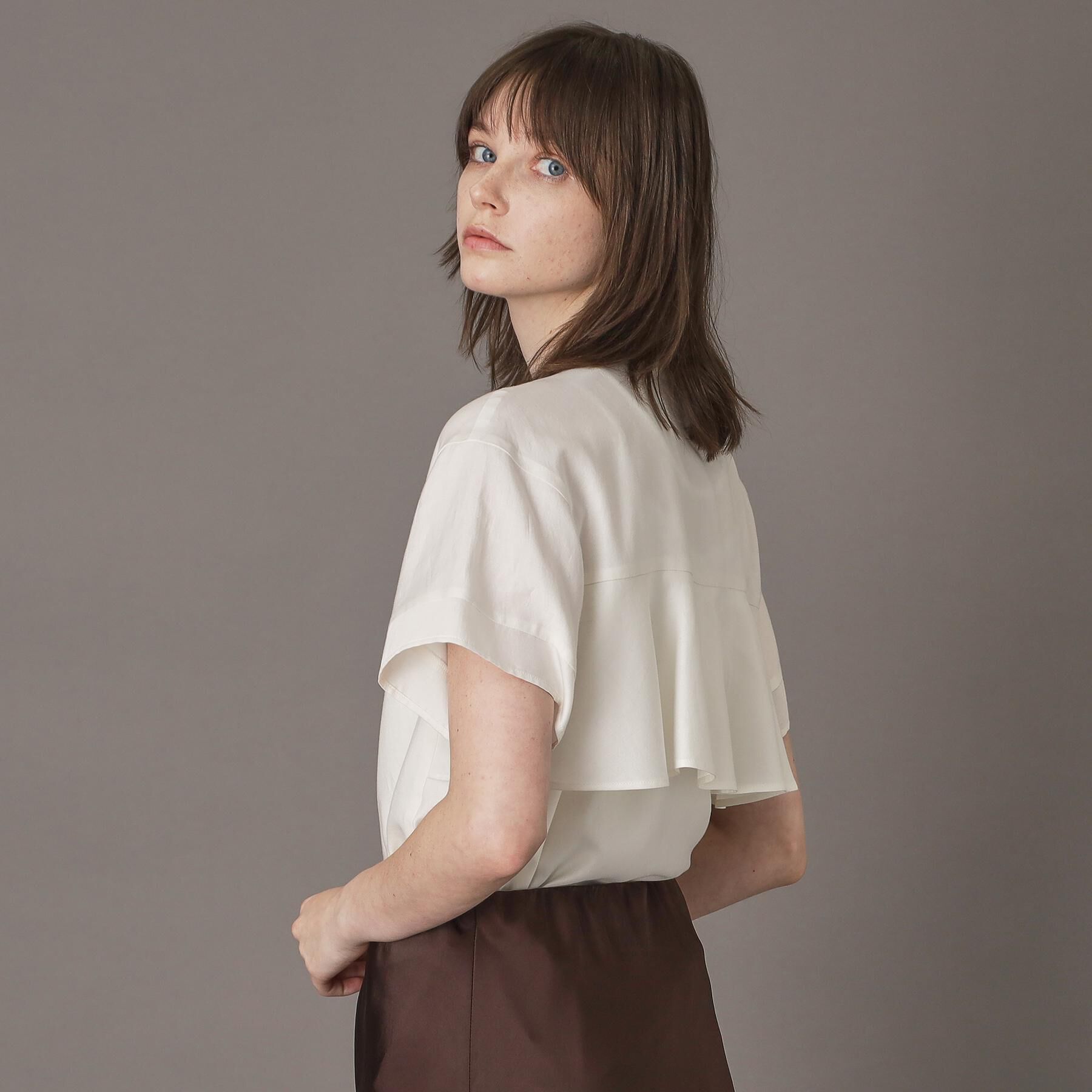 DRESSTERIOR「【洗える/コットン100％】バックフレアティアードブラウス」|シャツ・ブラウス|オフホワイト(003