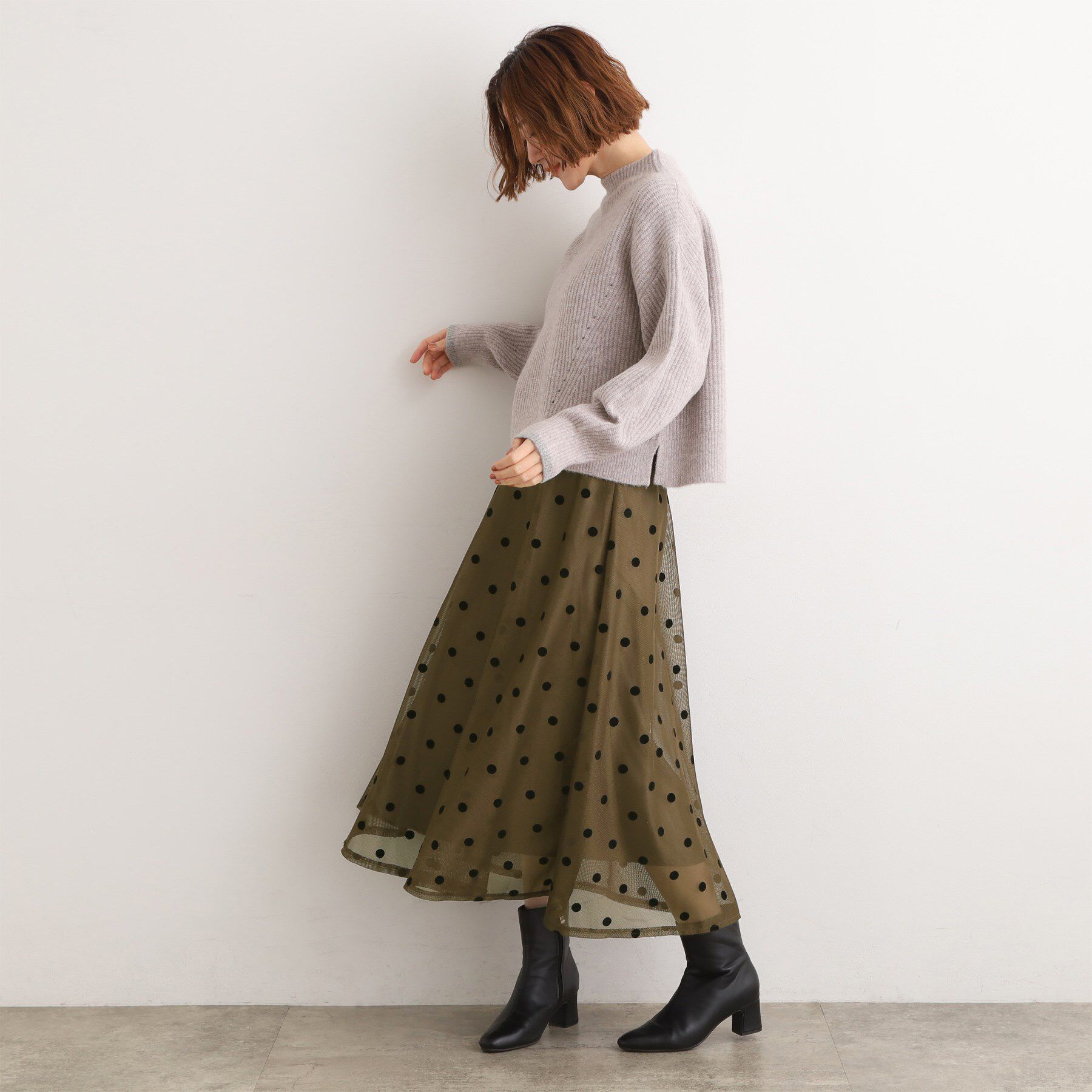 grove「甘さを抑えて、品よく華やぐ　メッシュフロッキードットスカート」|スカート|