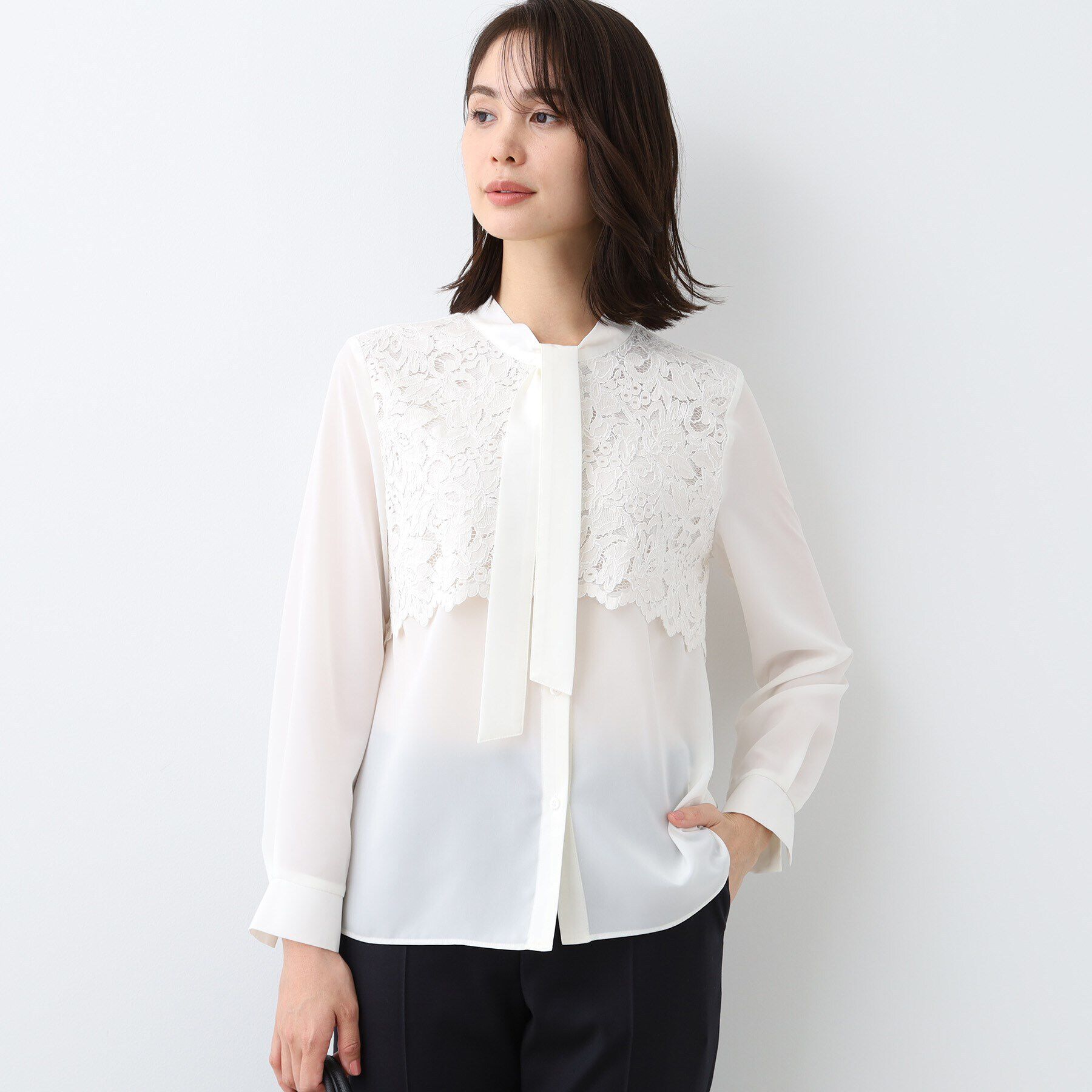 INDIVI「【日本製】スカラップレース ボウタイブラウス」|シャツ・ブラウス|ホワイト(001)