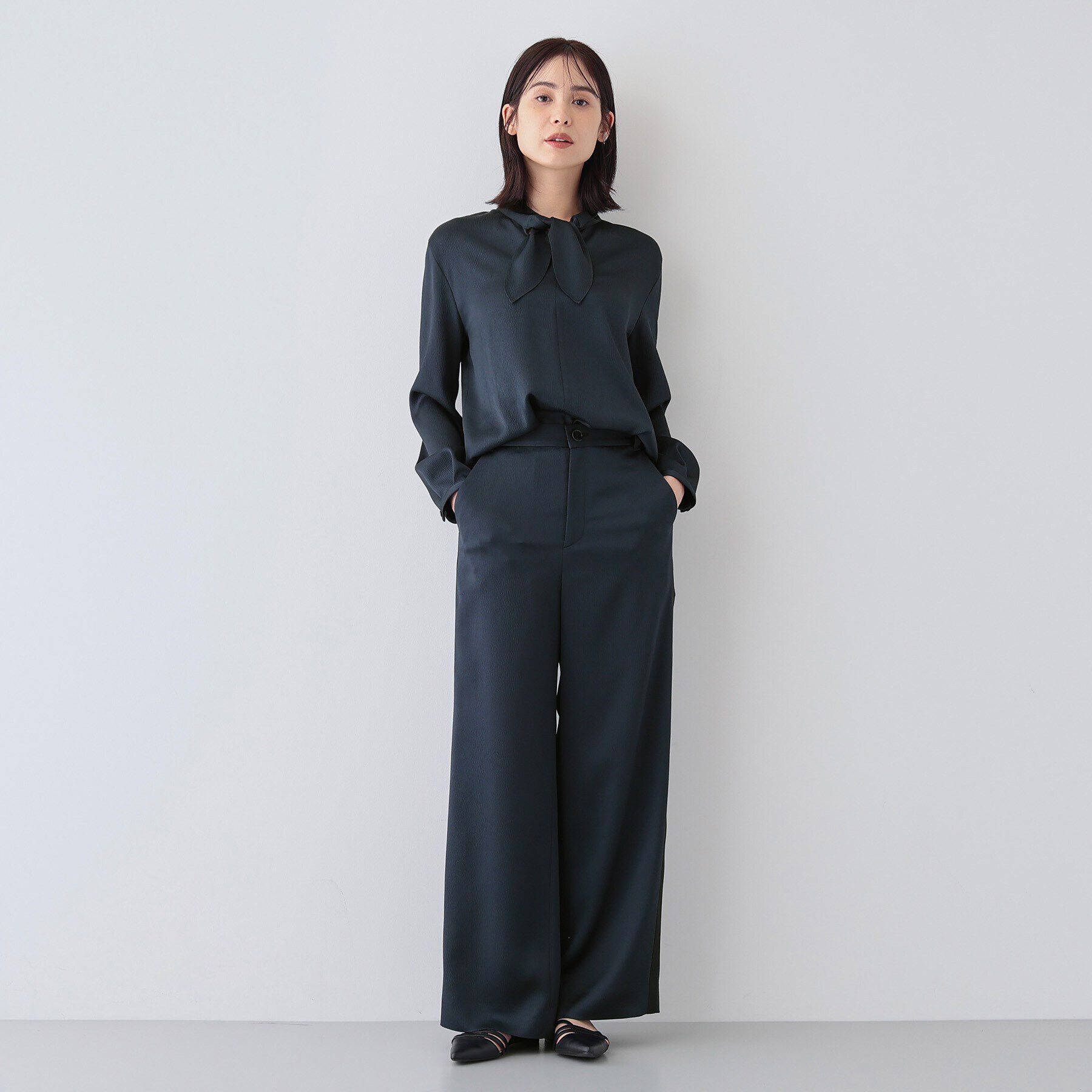 INDIVI「【日本製／SETUP可能】サイドライン ワイドパンツ」|その他|