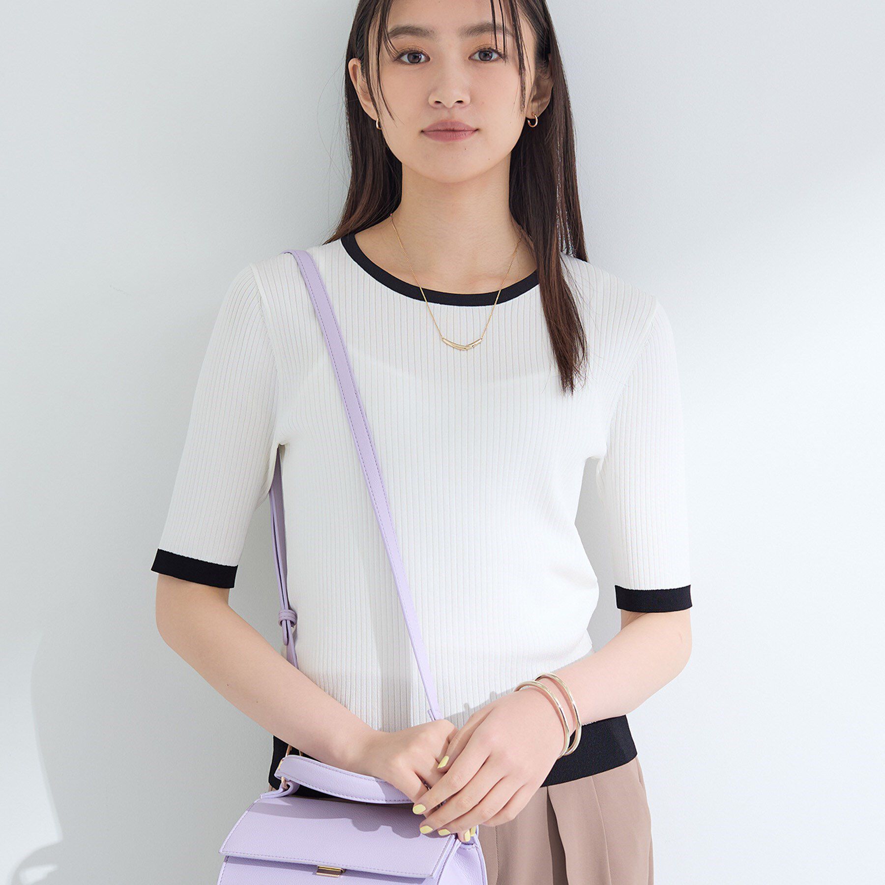 INDIVI「【インナーで活躍／アンサンブル】クルーネック半袖ニット」|ニット・セーター|