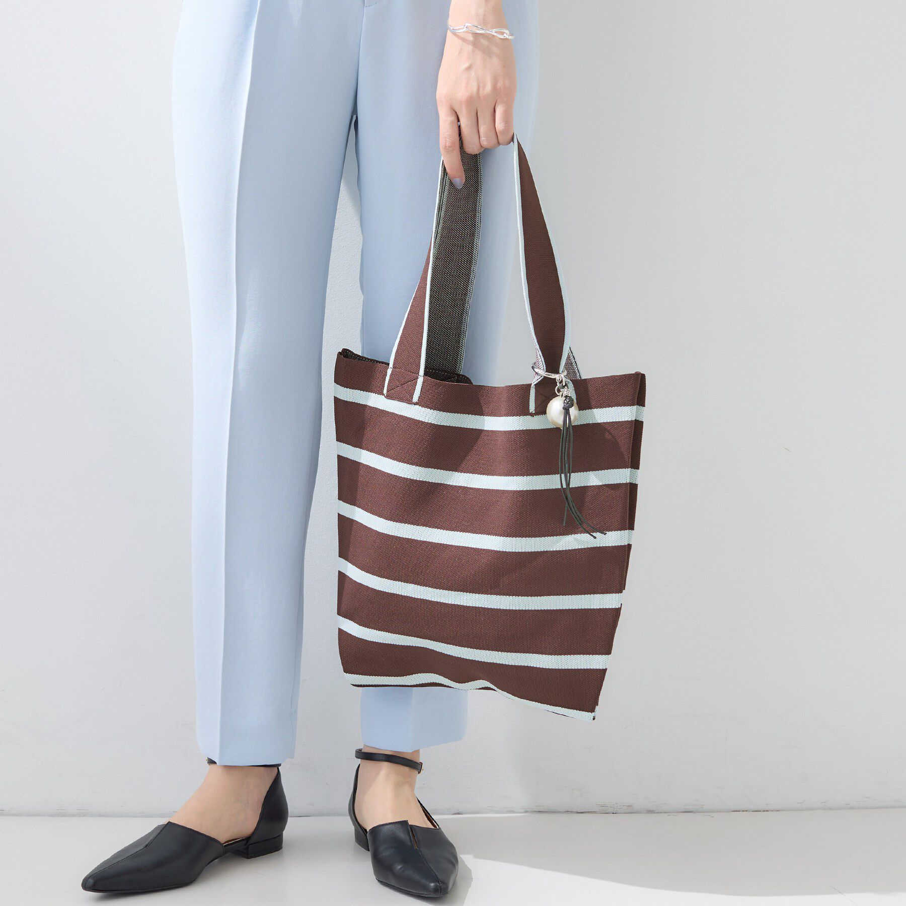 INDIVI「【WEB限定カラー／A4収納】柄ニットバッグ」|トートバッグ|