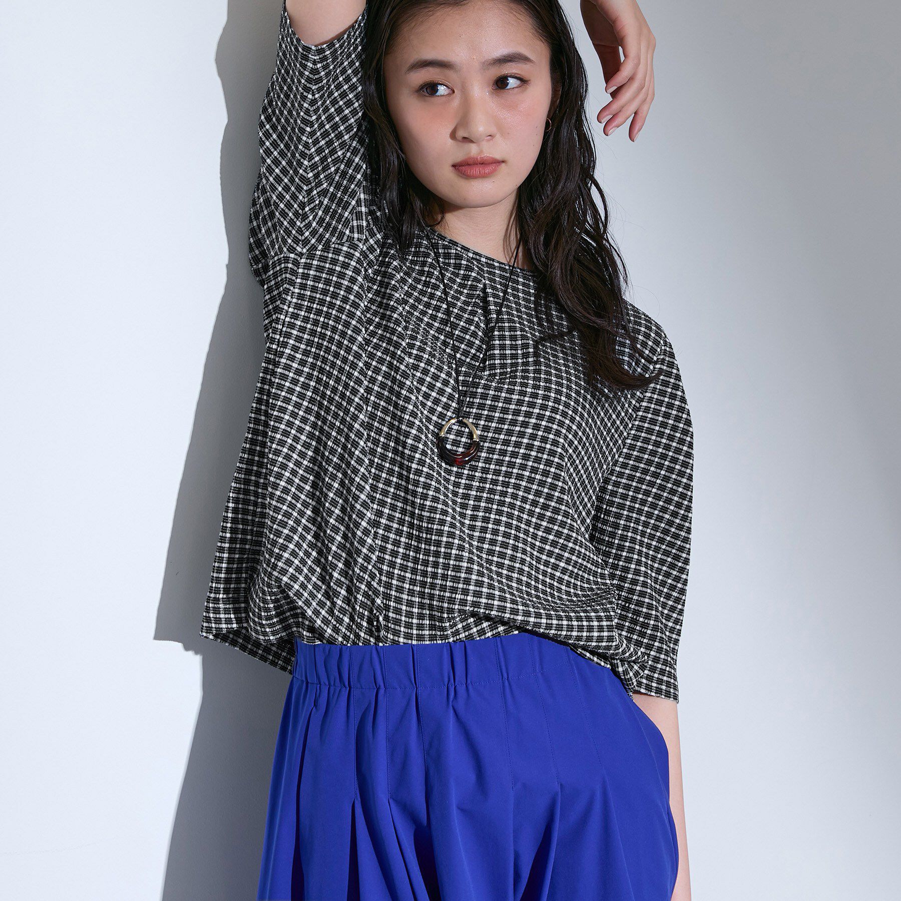 INDIVI「【UVケア／吸汗速乾】チェック柄タックボリュームスリーブトップス」|Tシャツ・カットソー|